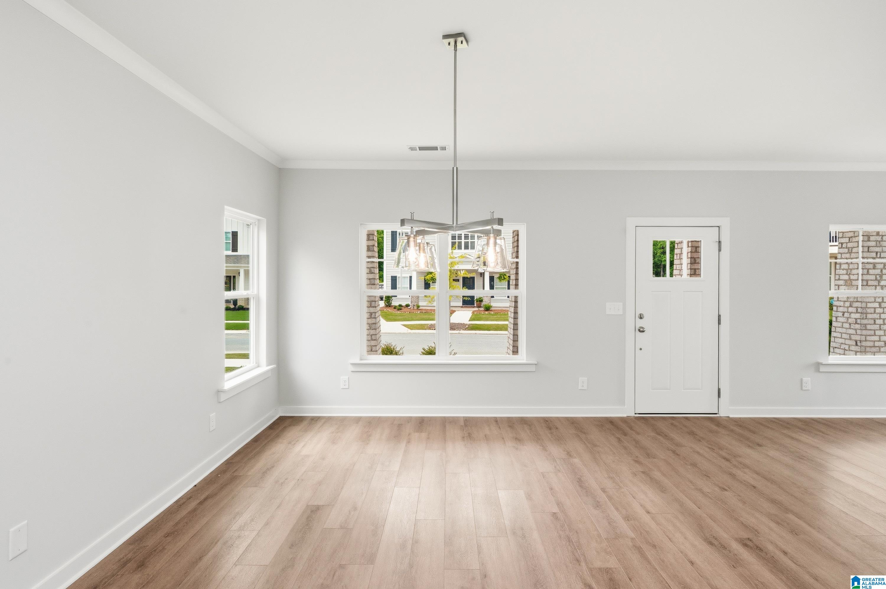 205 BARIMORE BOULEVARD
