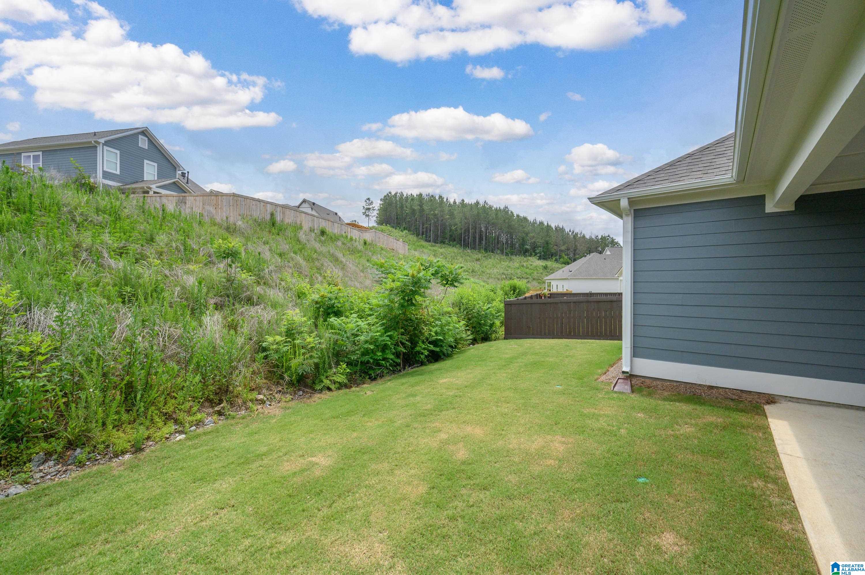 205 BARIMORE BOULEVARD