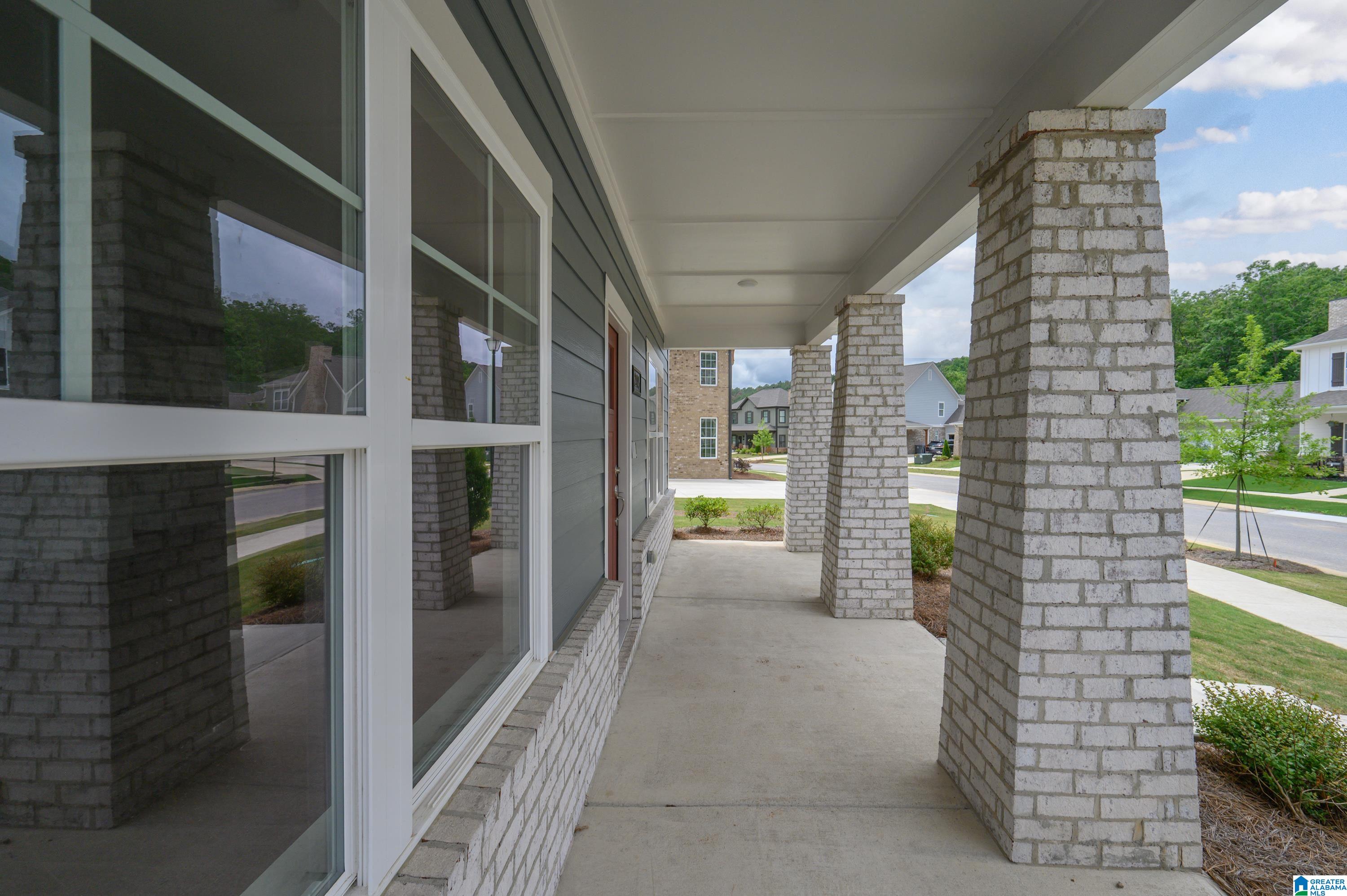 205 BARIMORE BOULEVARD