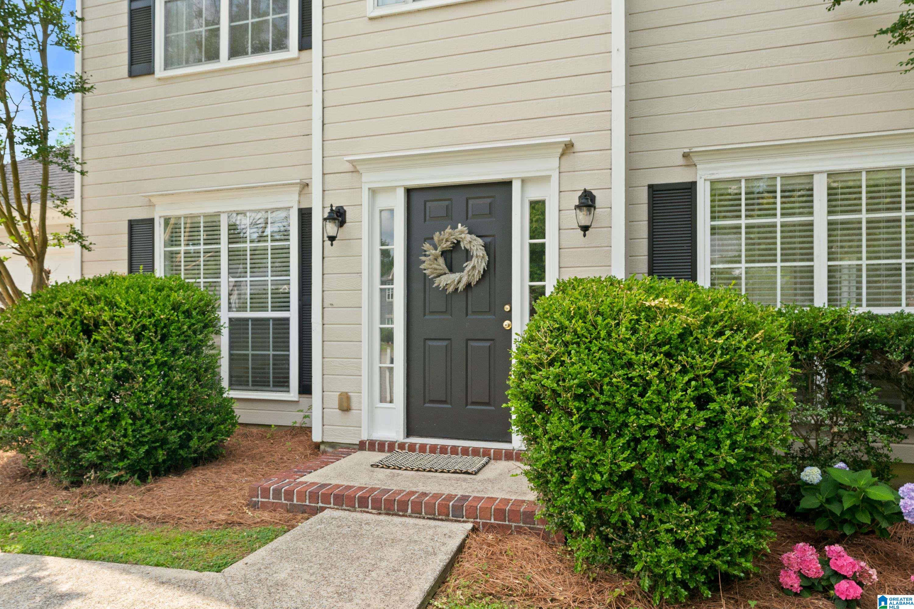 141 CRESTMONT LANE