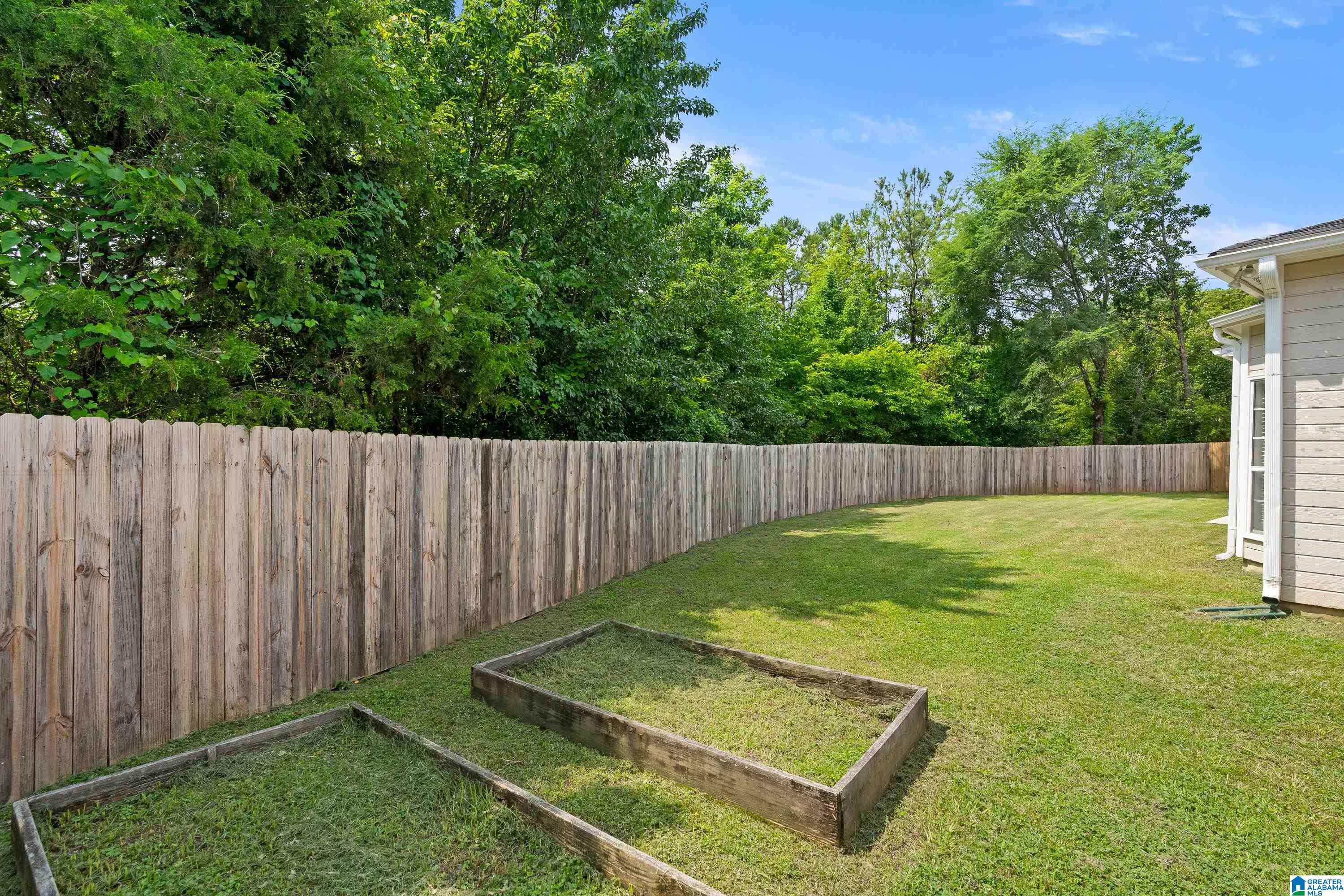 141 CRESTMONT LANE
