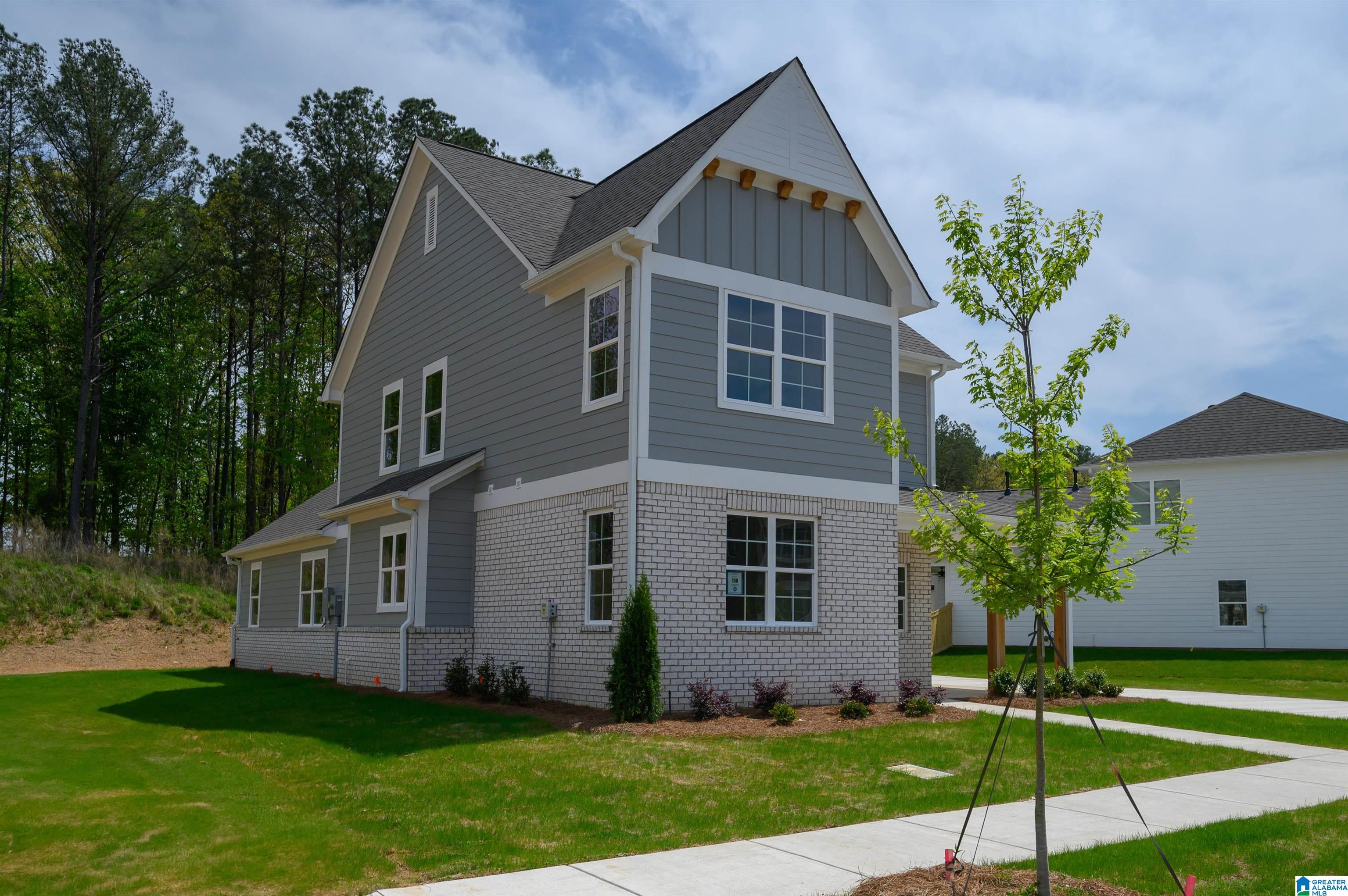218 BARIMORE BOULEVARD