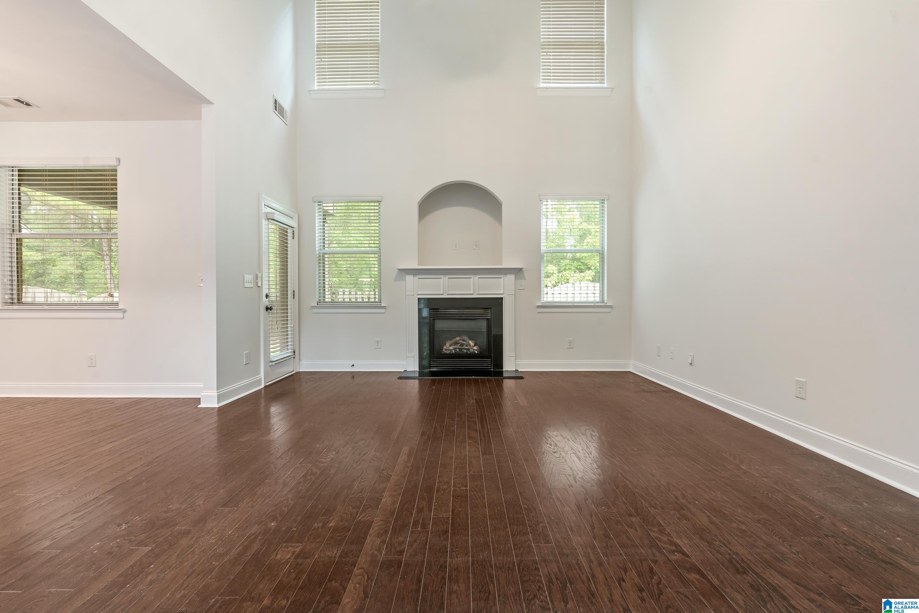 5381 PARK SIDE CIRCLE