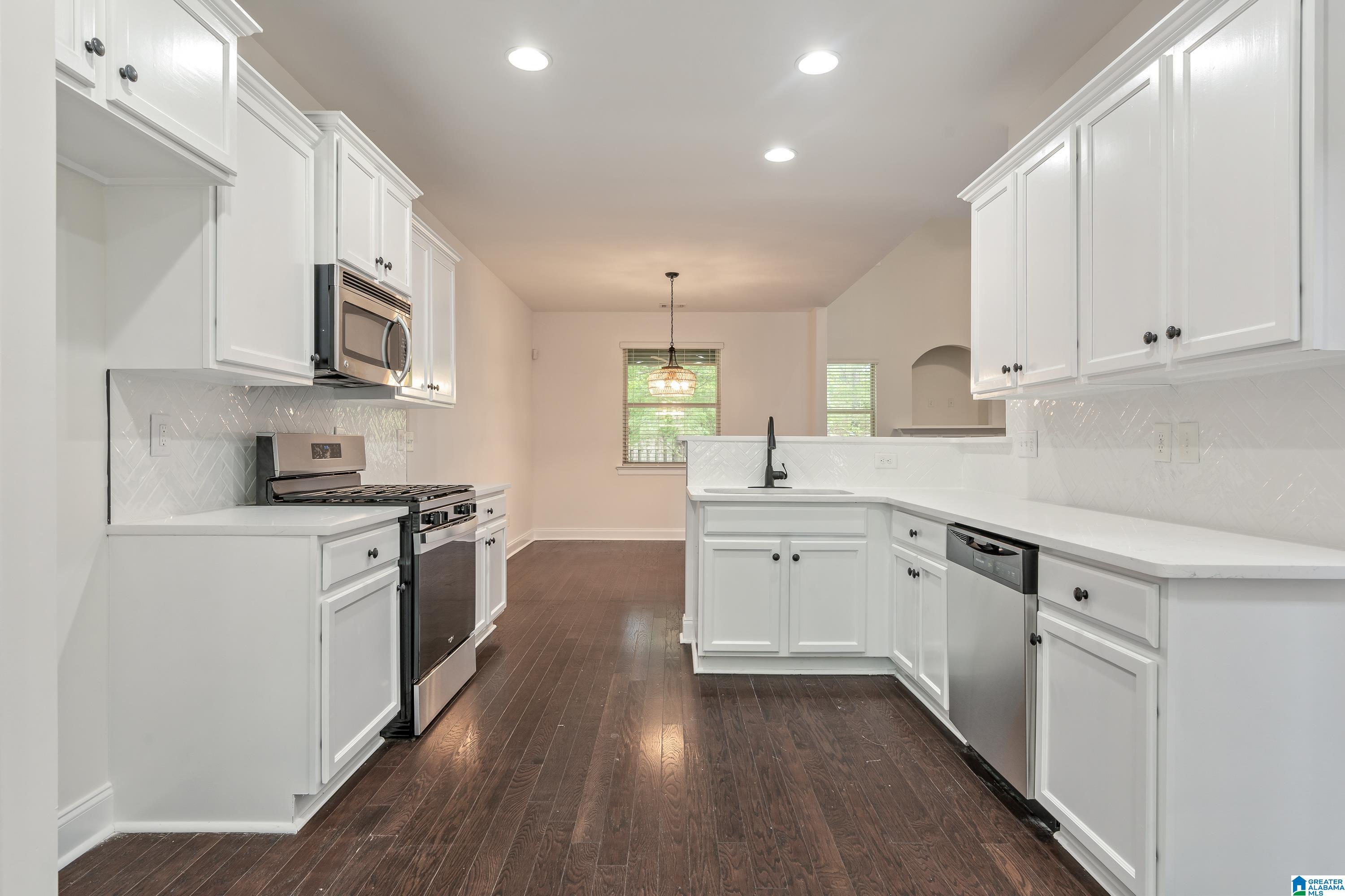 5381 PARK SIDE CIRCLE