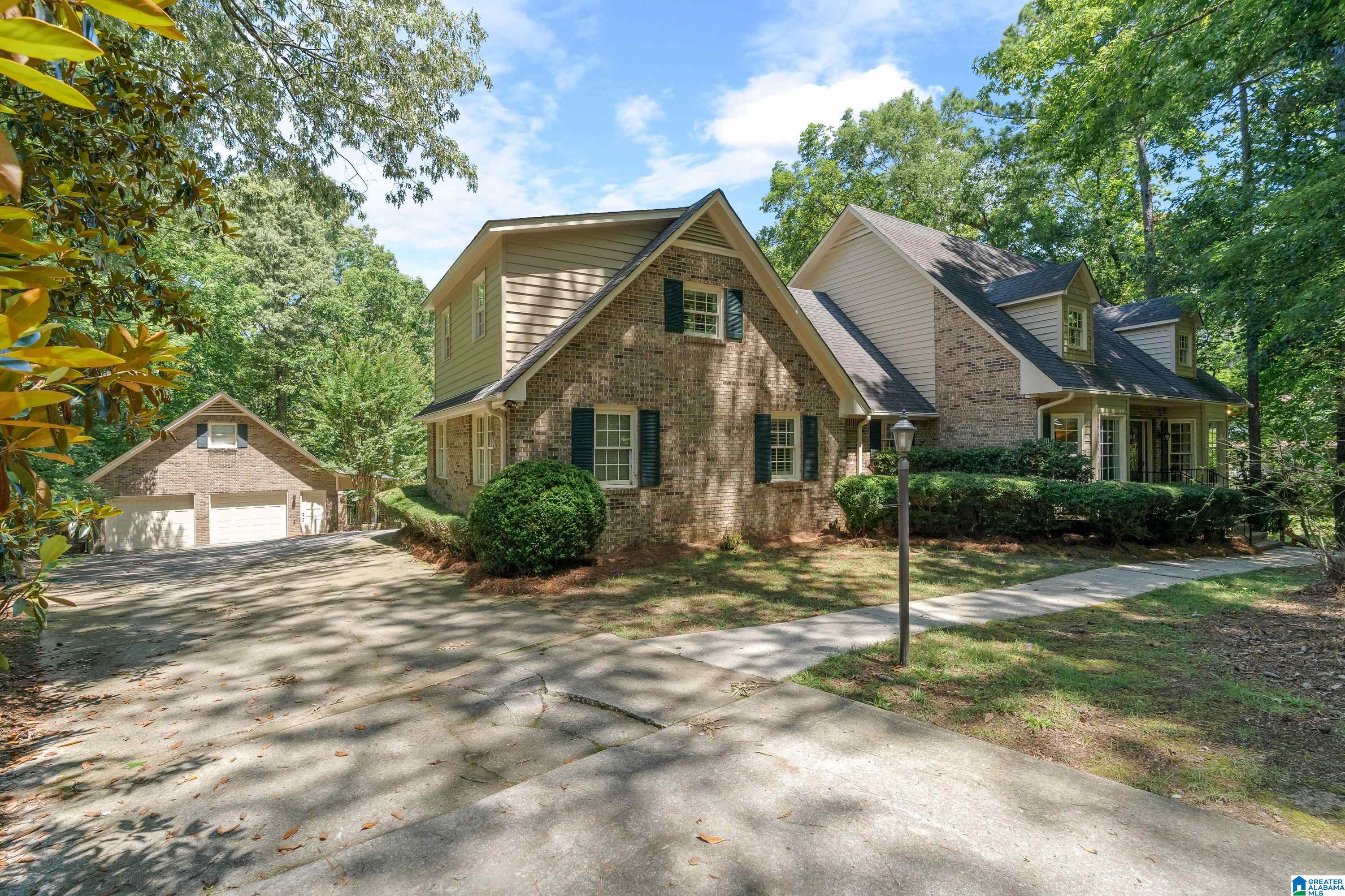 4737 CLOUD LANE