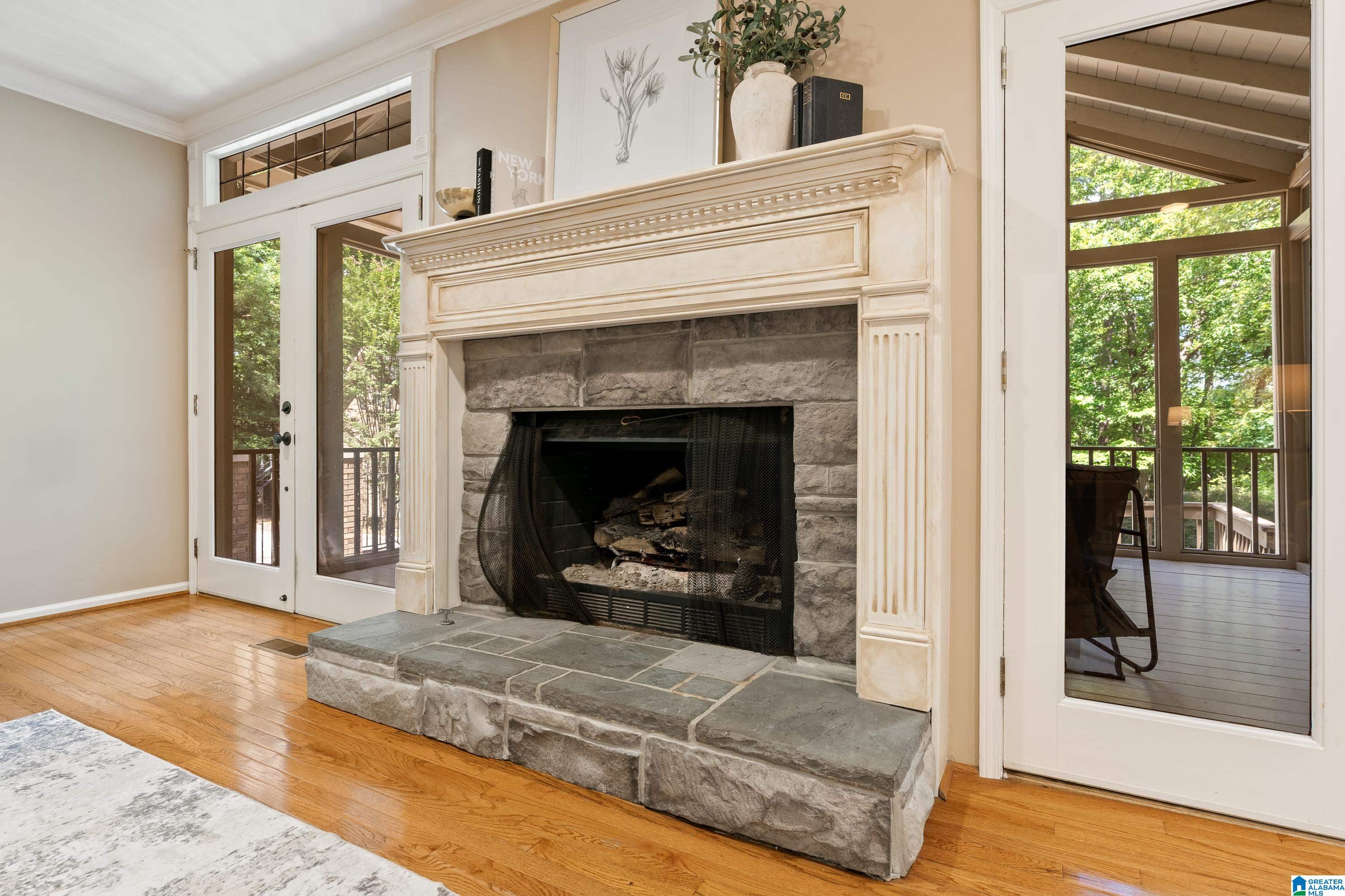 4737 CLOUD LANE