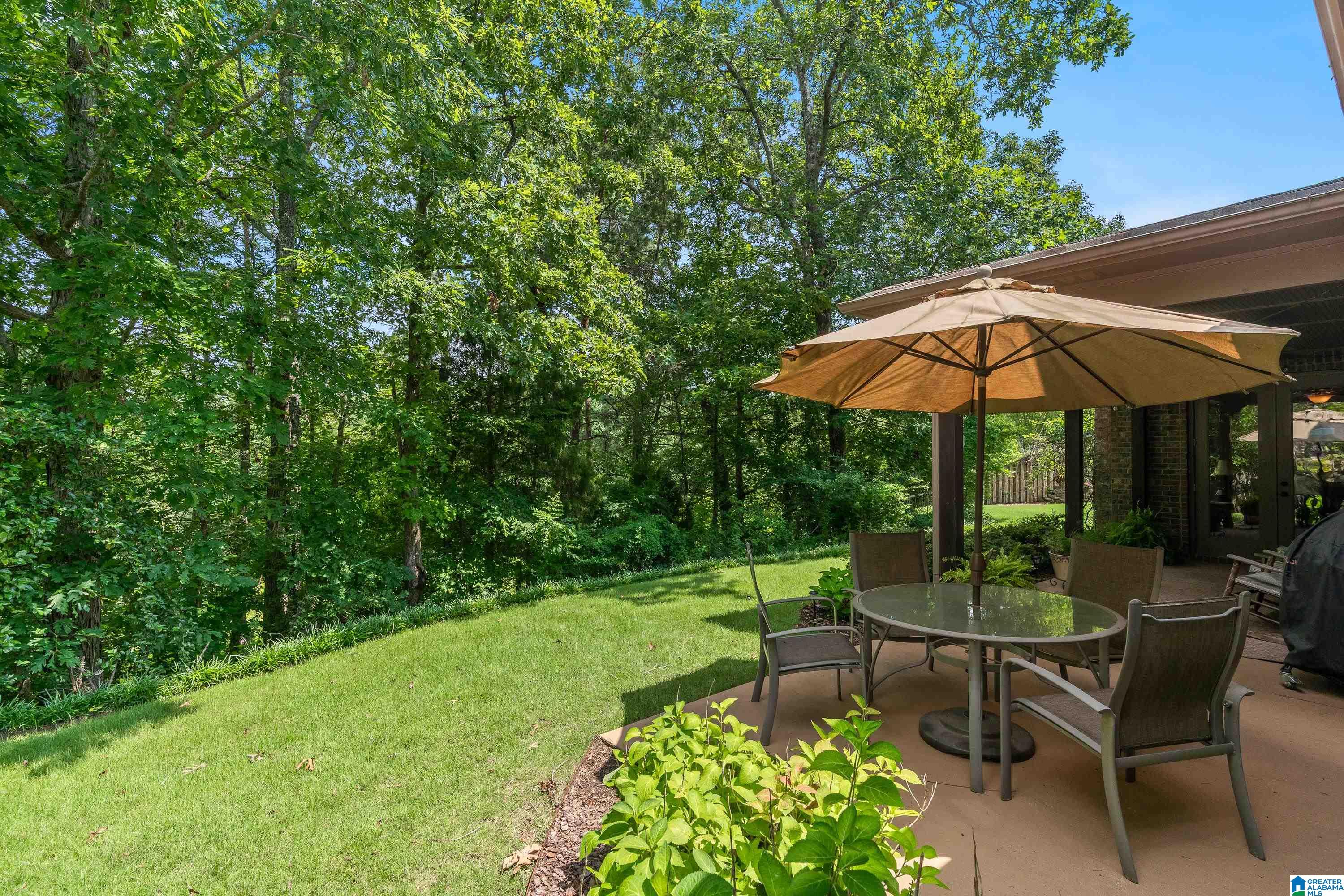 163 RIVER VALLEY ROAD