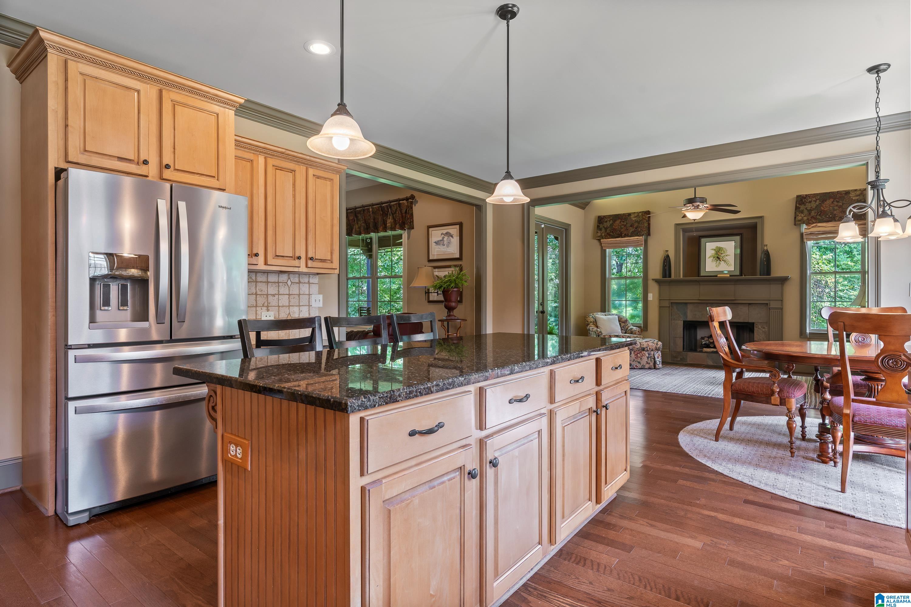 163 RIVER VALLEY ROAD