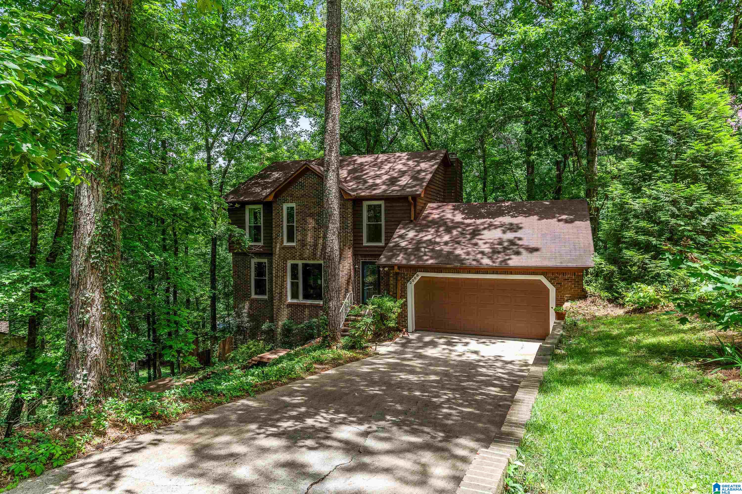 2009 CROSSVINE ROAD
