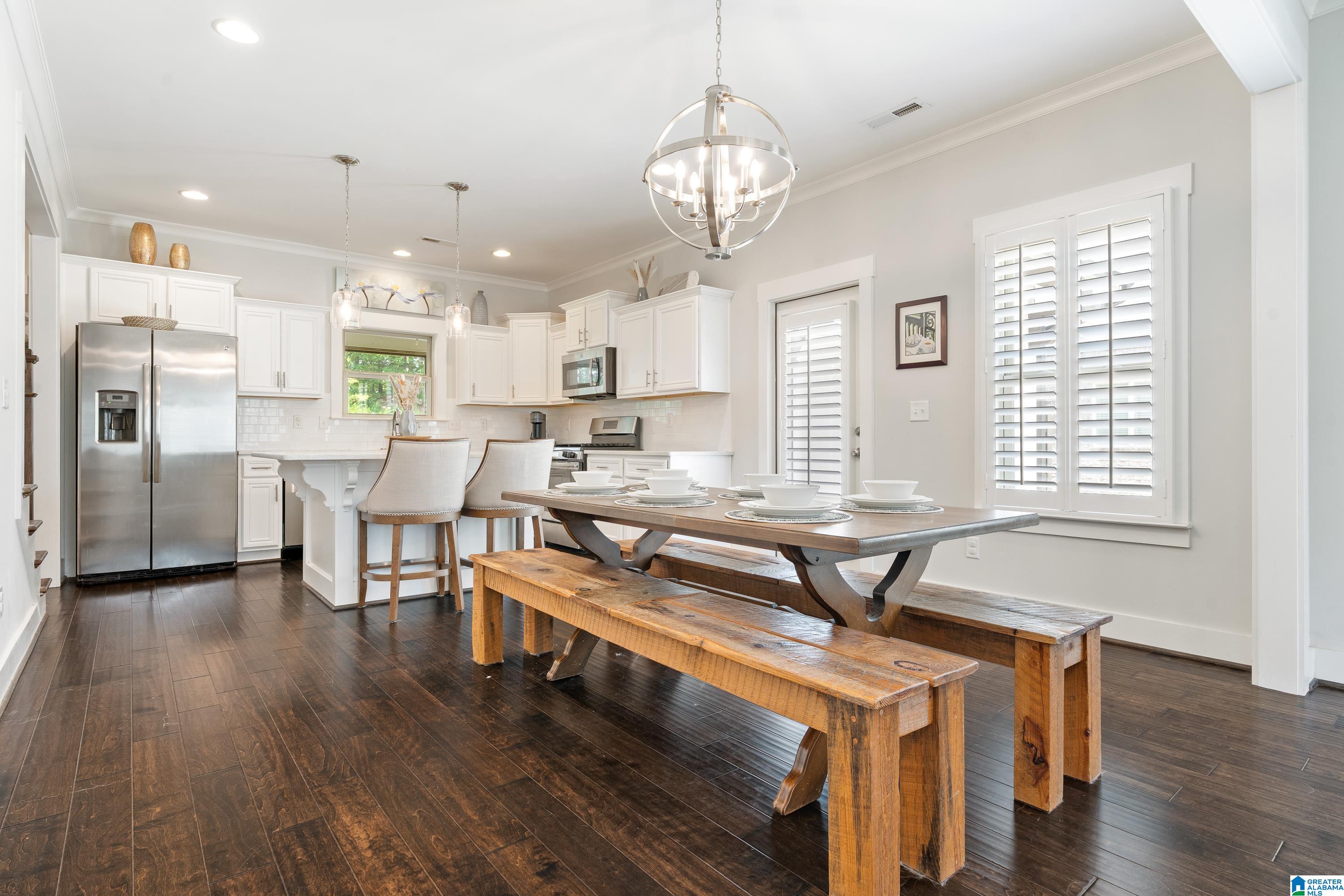 323 CROSSBRIDGE ROAD