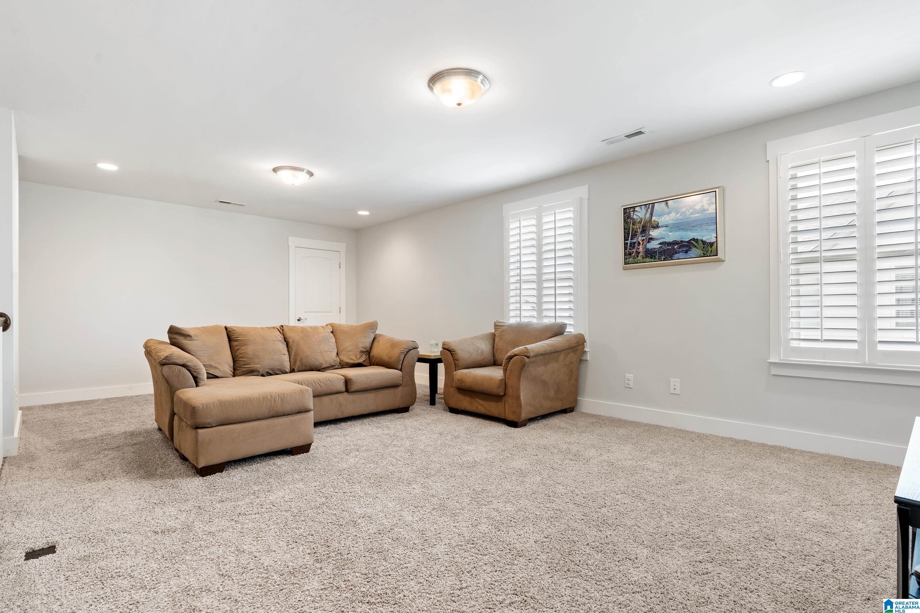 323 CROSSBRIDGE ROAD