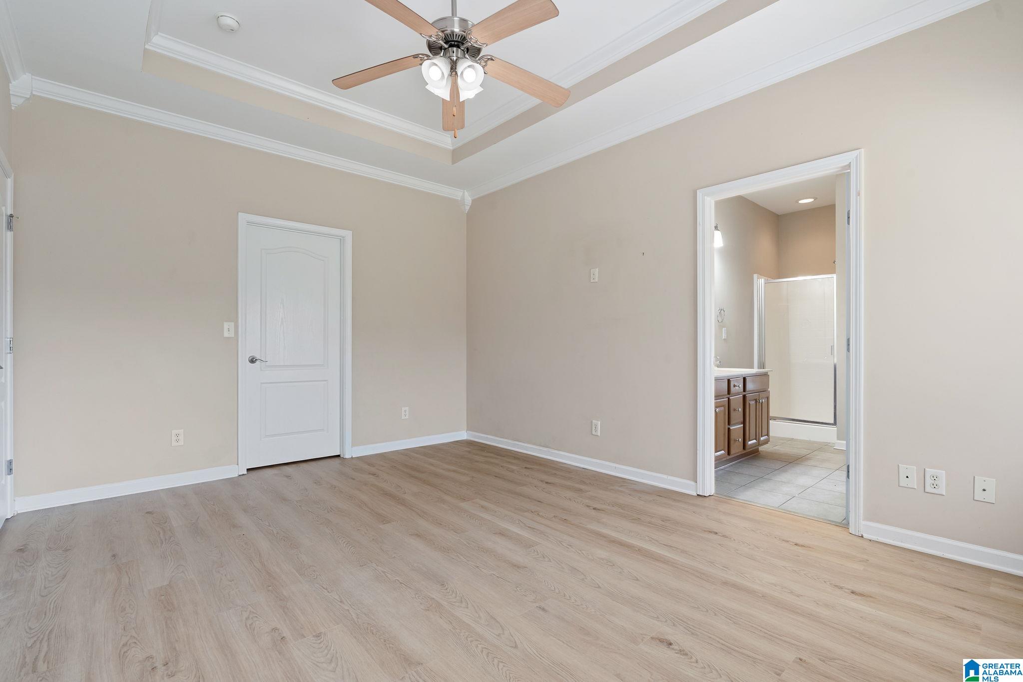 2813 OXMOOR GLEN DRIVE