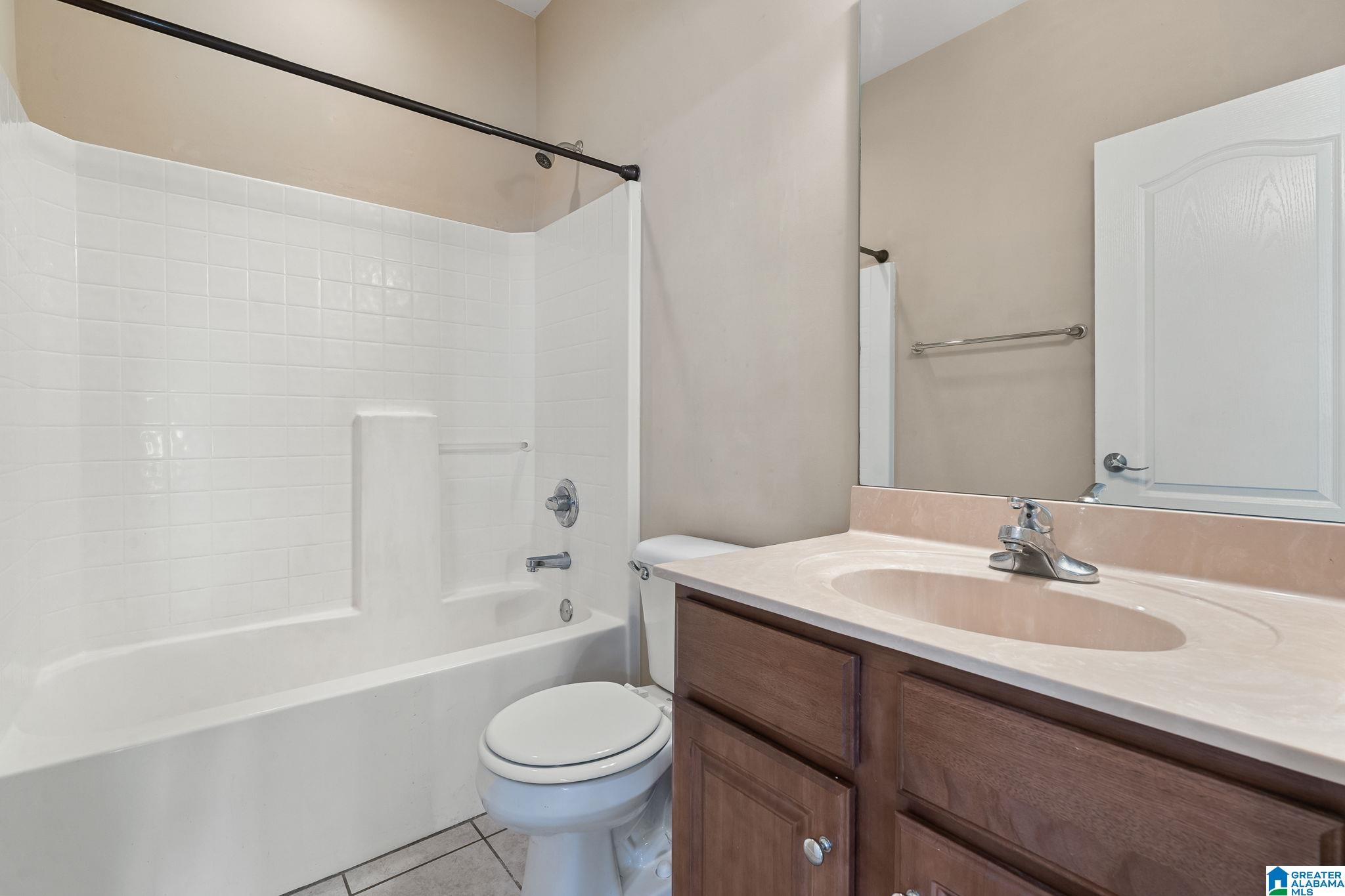 2813 OXMOOR GLEN DRIVE