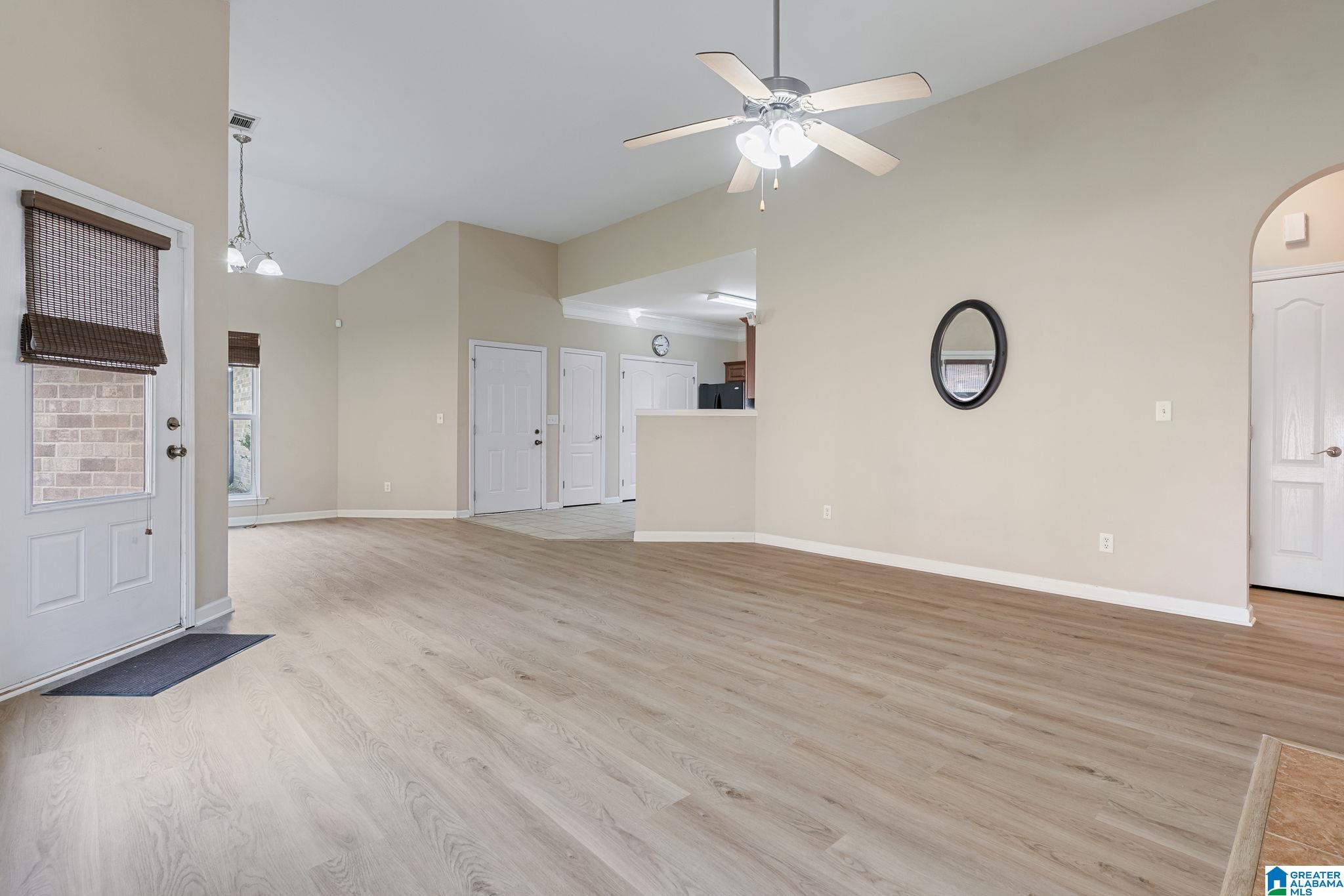 2813 OXMOOR GLEN DRIVE