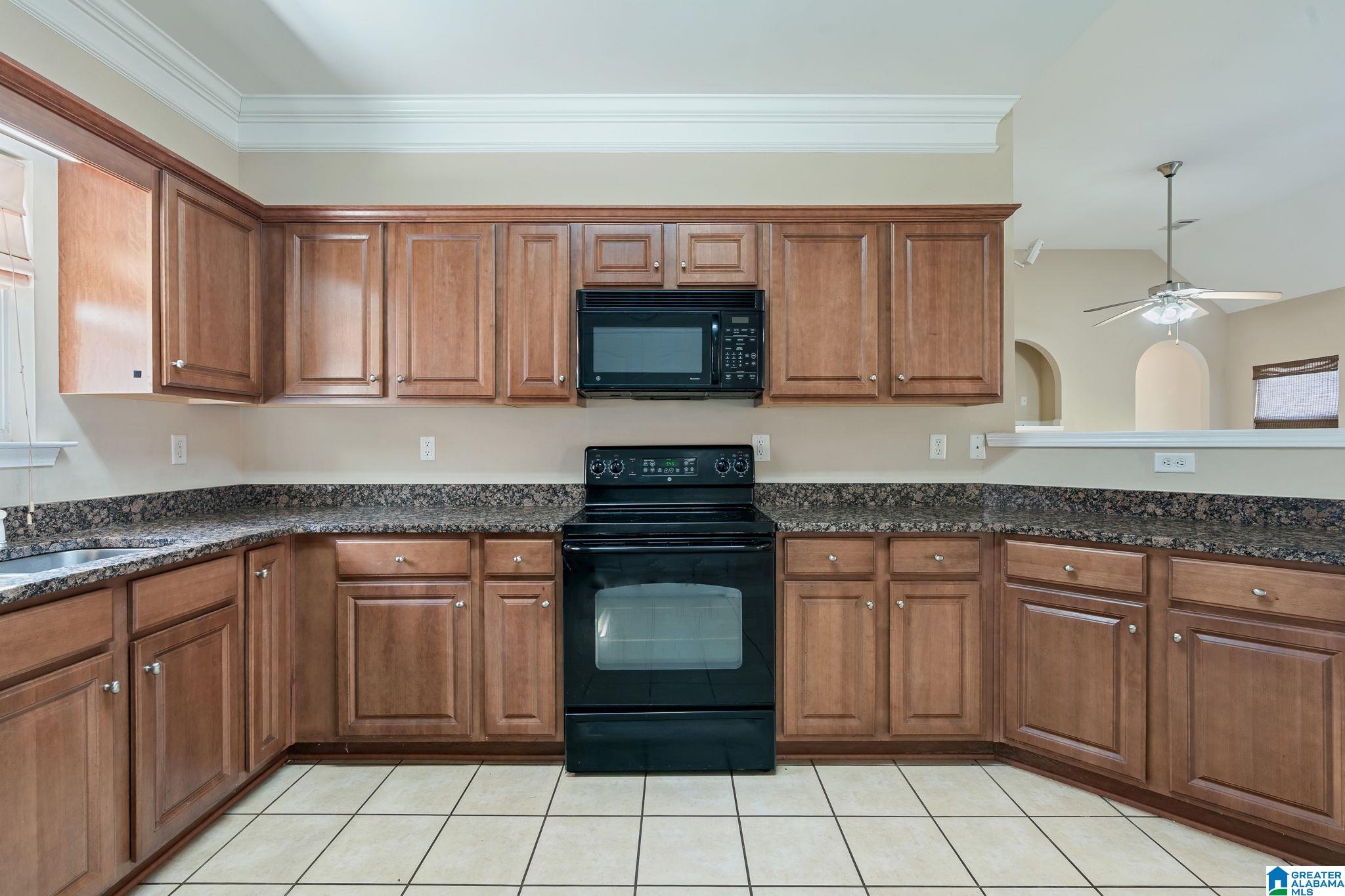 2813 OXMOOR GLEN DRIVE
