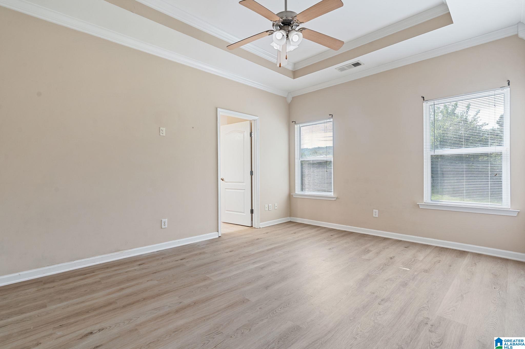2813 OXMOOR GLEN DRIVE