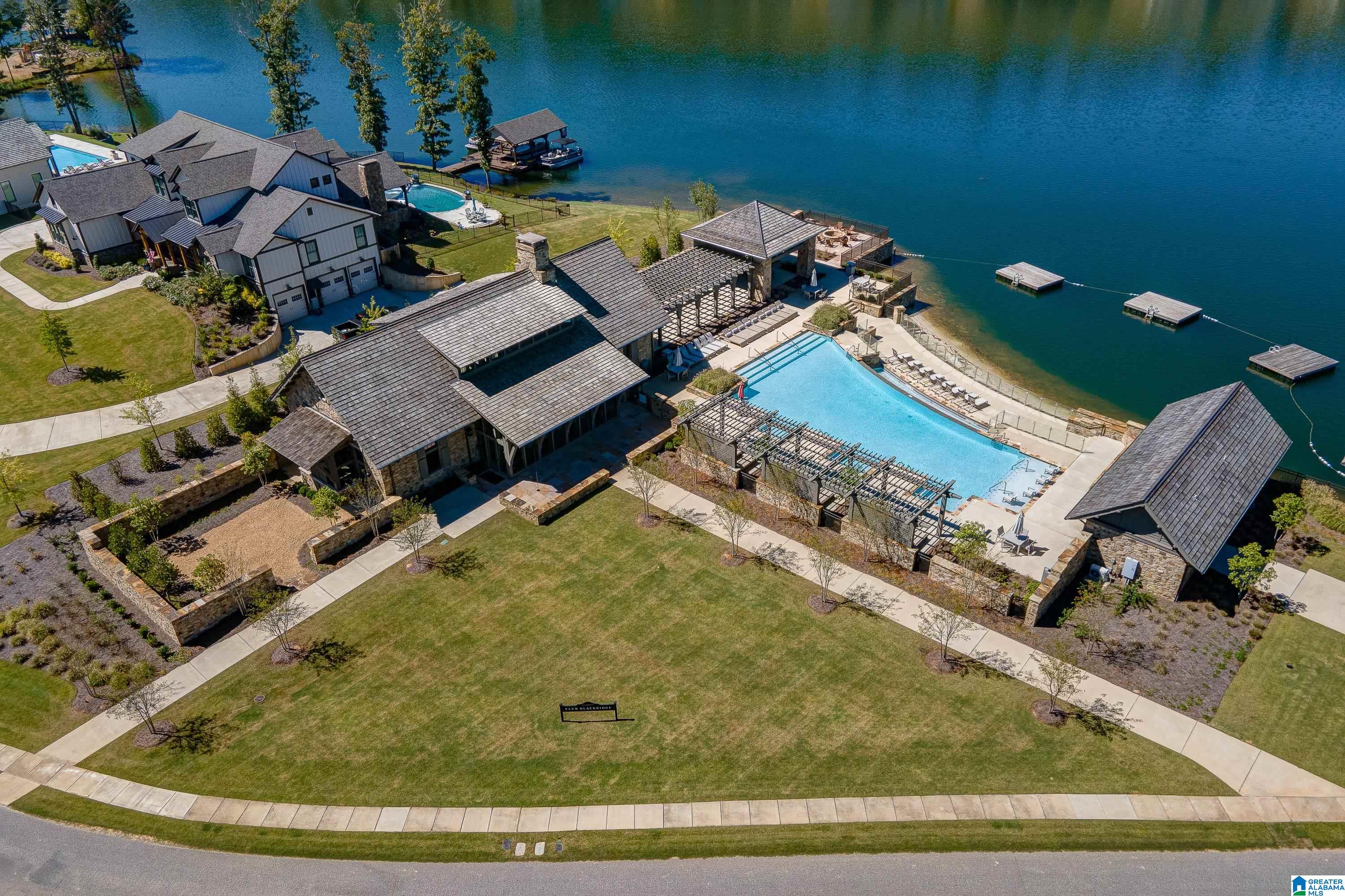 2316 BLACKRIDGE ROAD