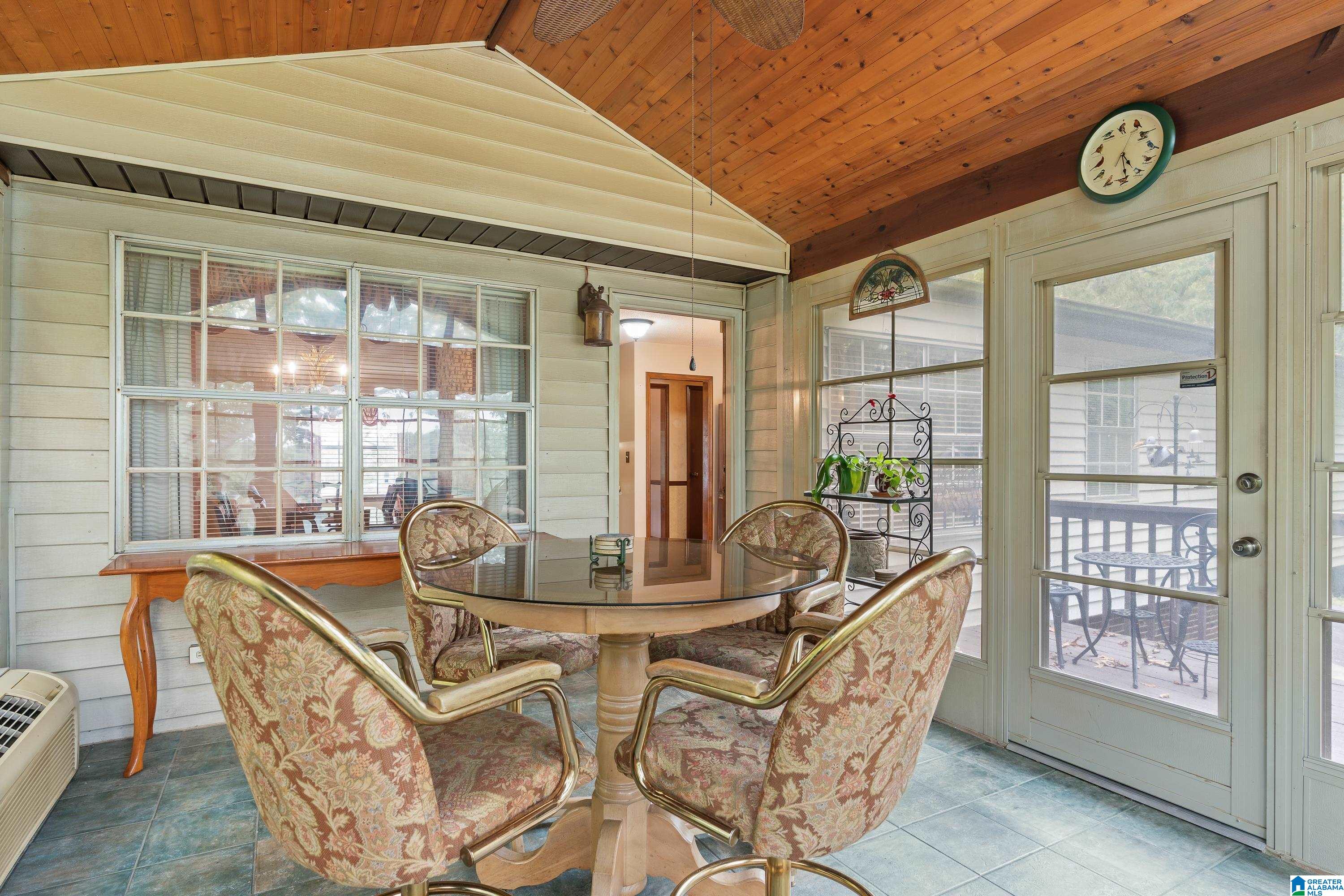 1942 WATERVIEW CIRCLE