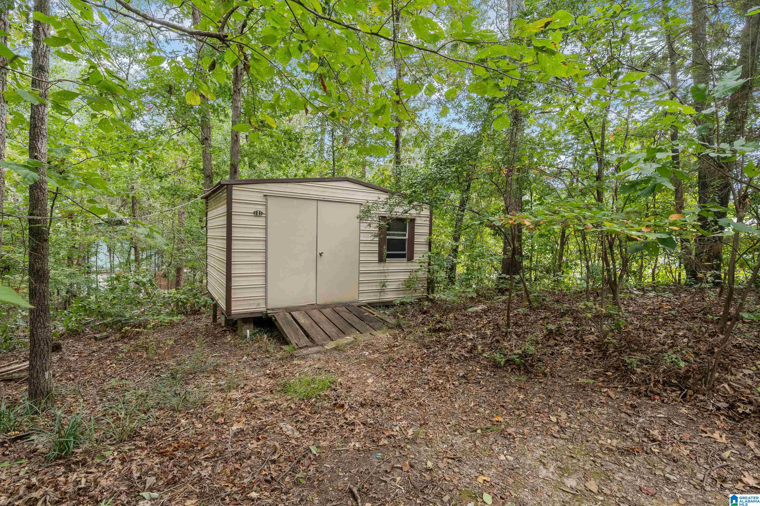 1942 WATERVIEW CIRCLE