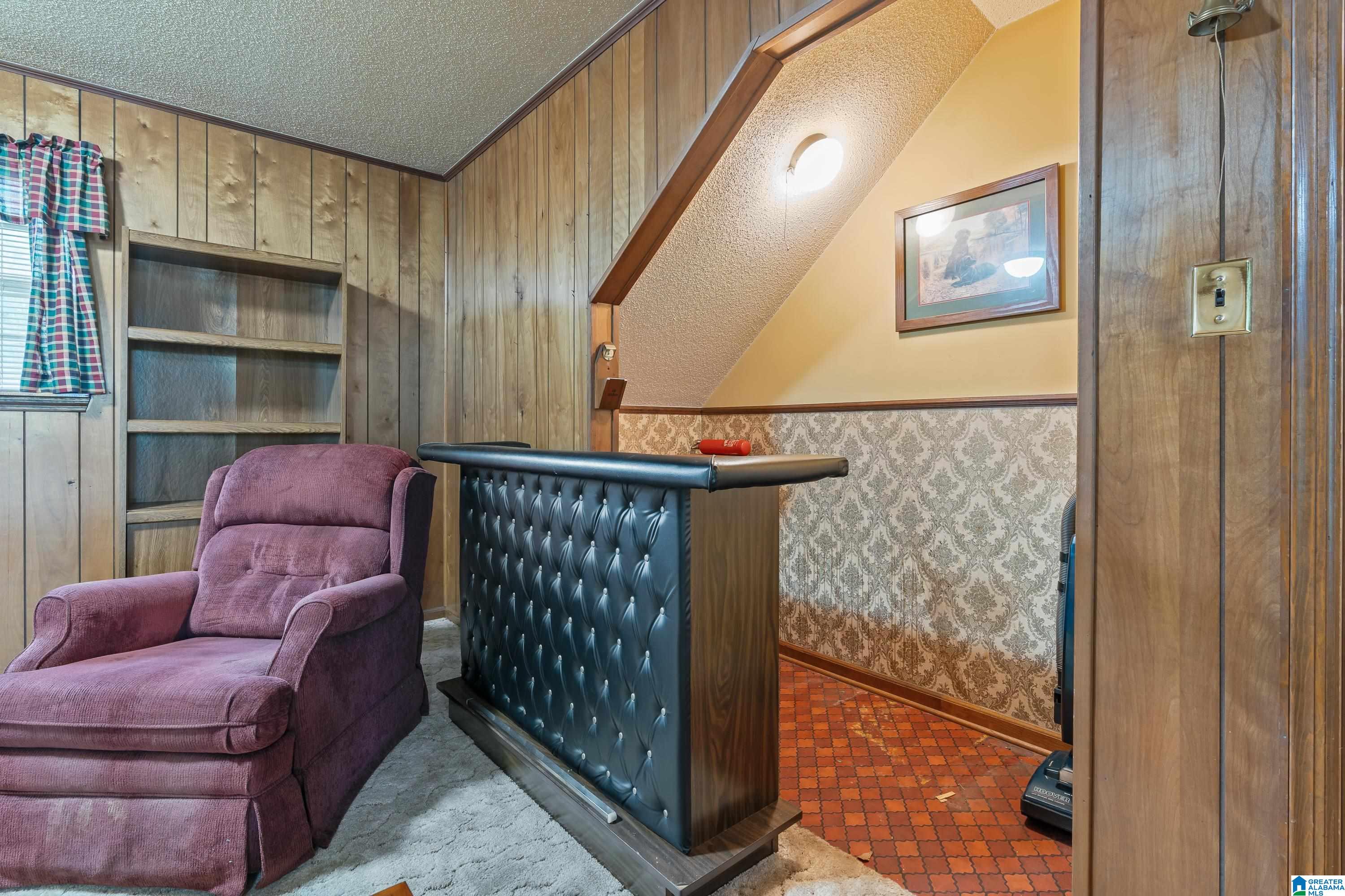 1942 WATERVIEW CIRCLE