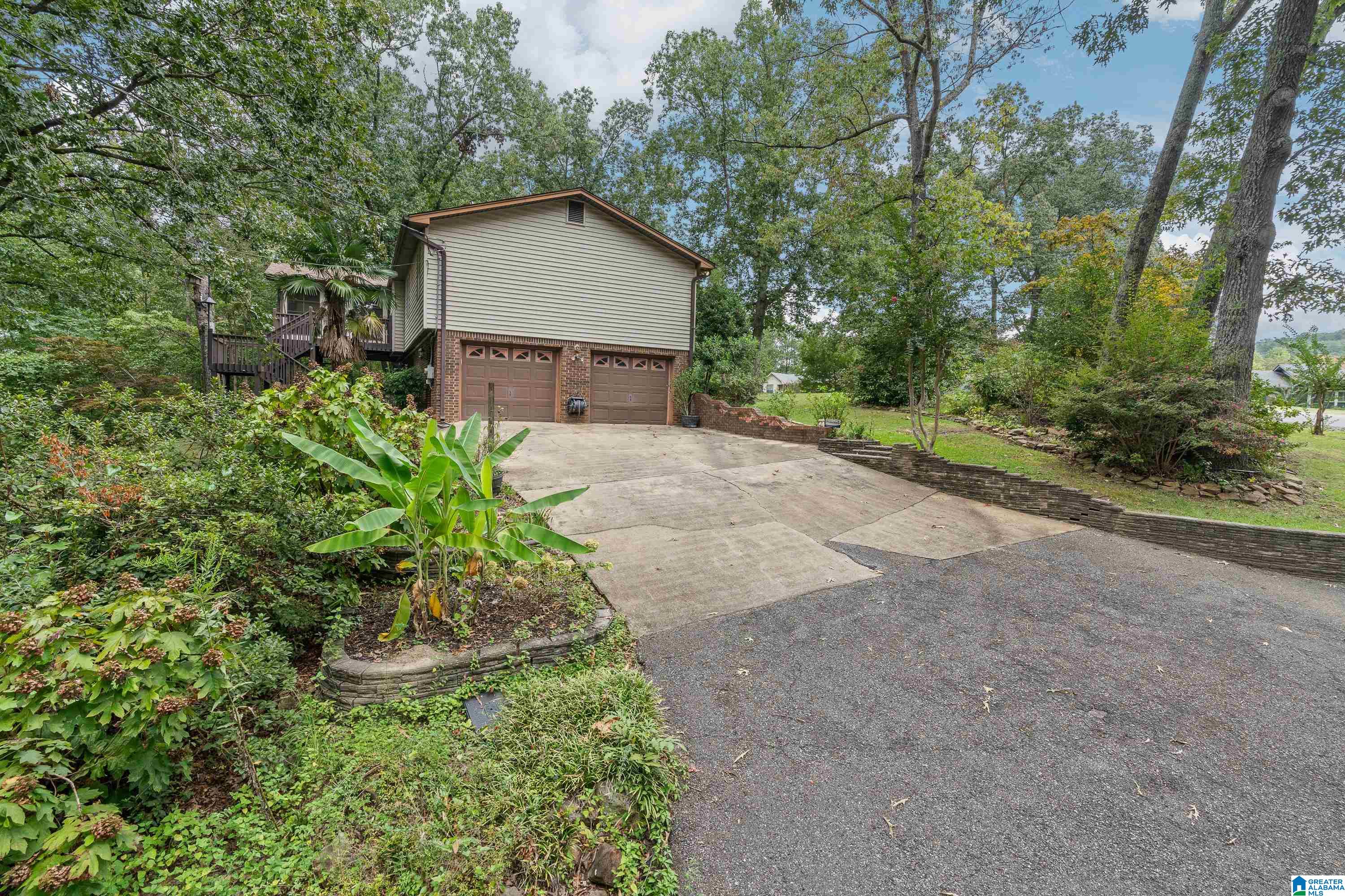 1942 WATERVIEW CIRCLE