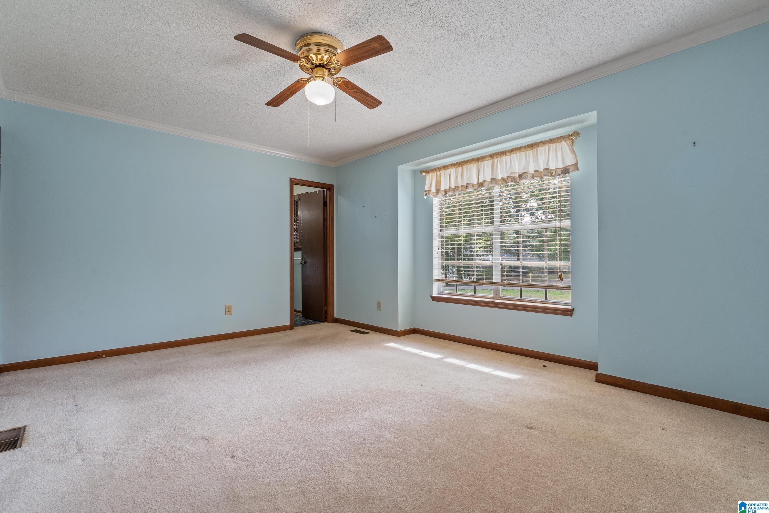 1942 WATERVIEW CIRCLE