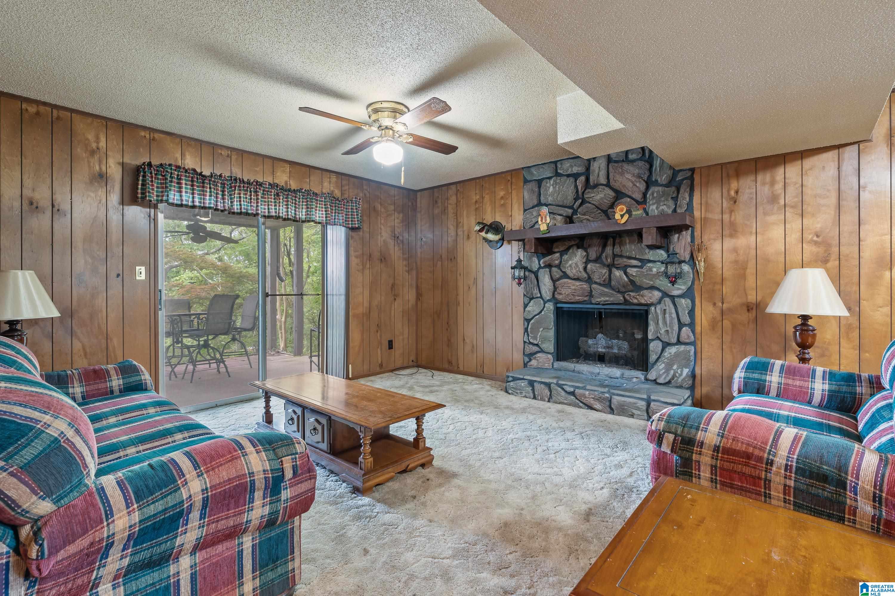 1942 WATERVIEW CIRCLE