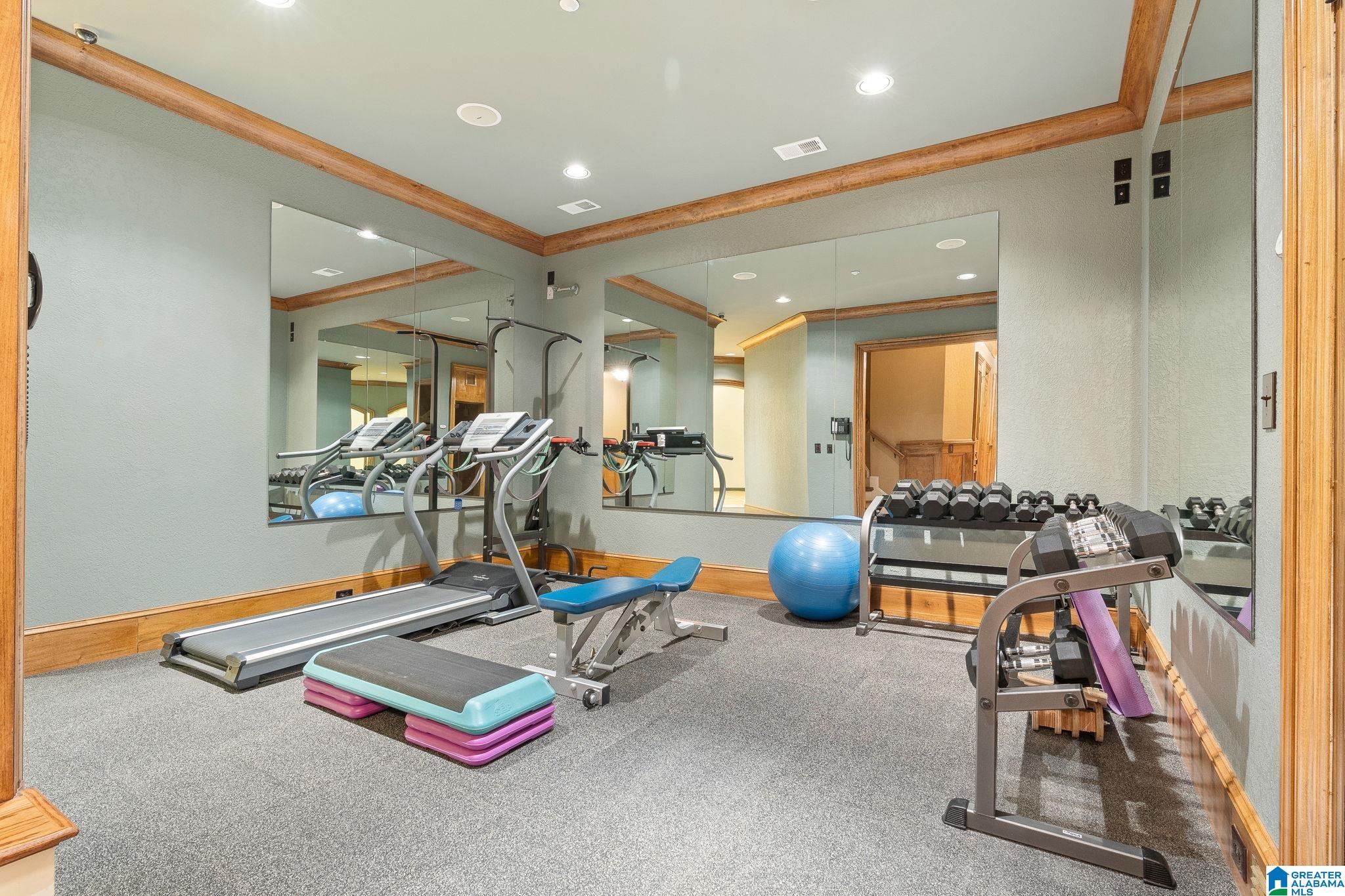 487 SPRING VALLEY DRIVE