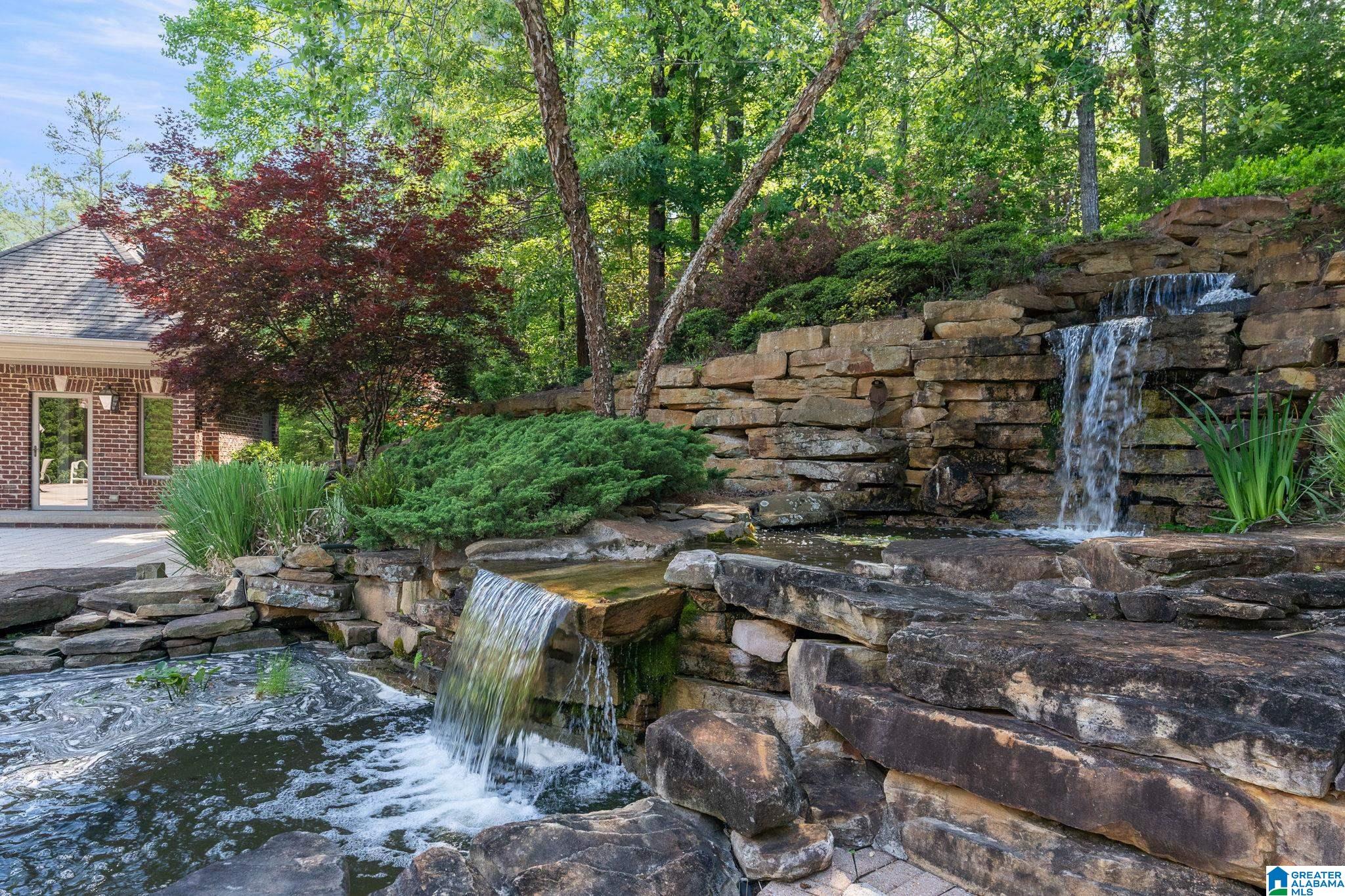 487 SPRING VALLEY DRIVE