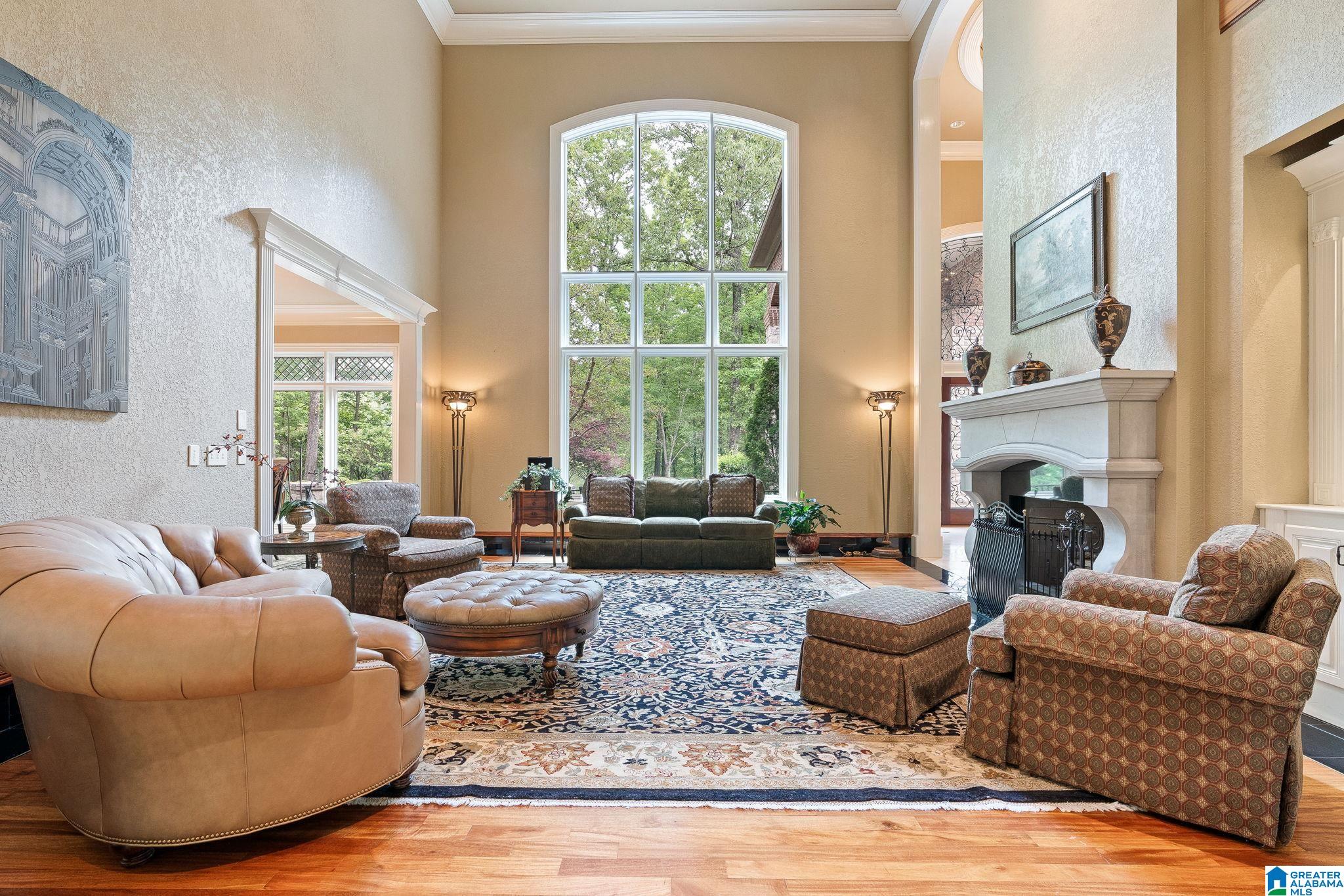 487 SPRING VALLEY DRIVE