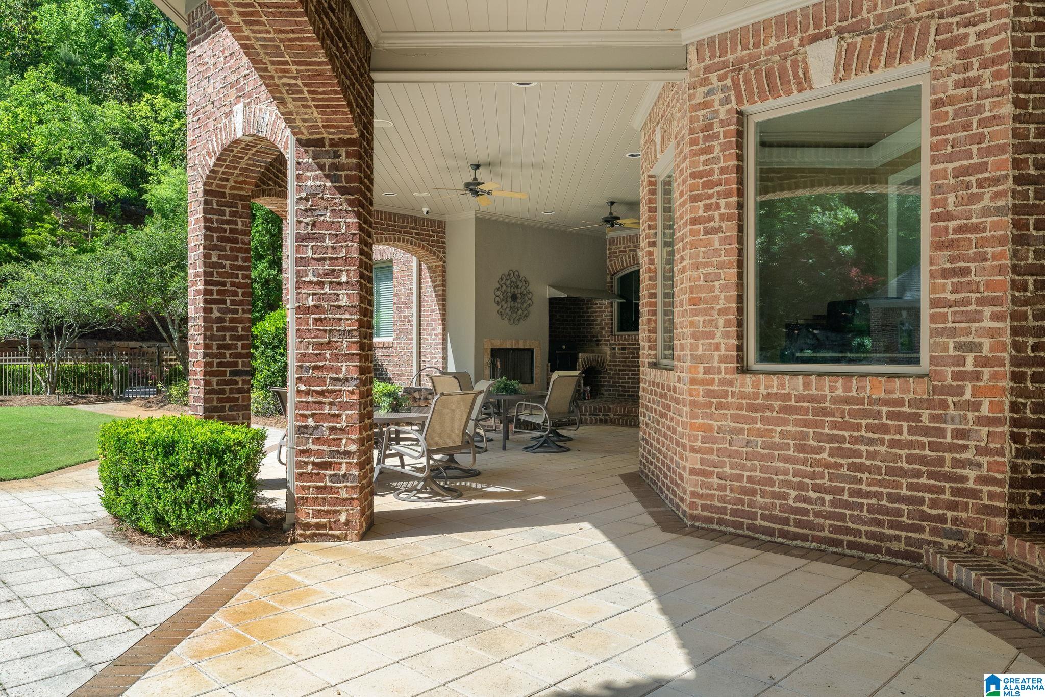 487 SPRING VALLEY DRIVE