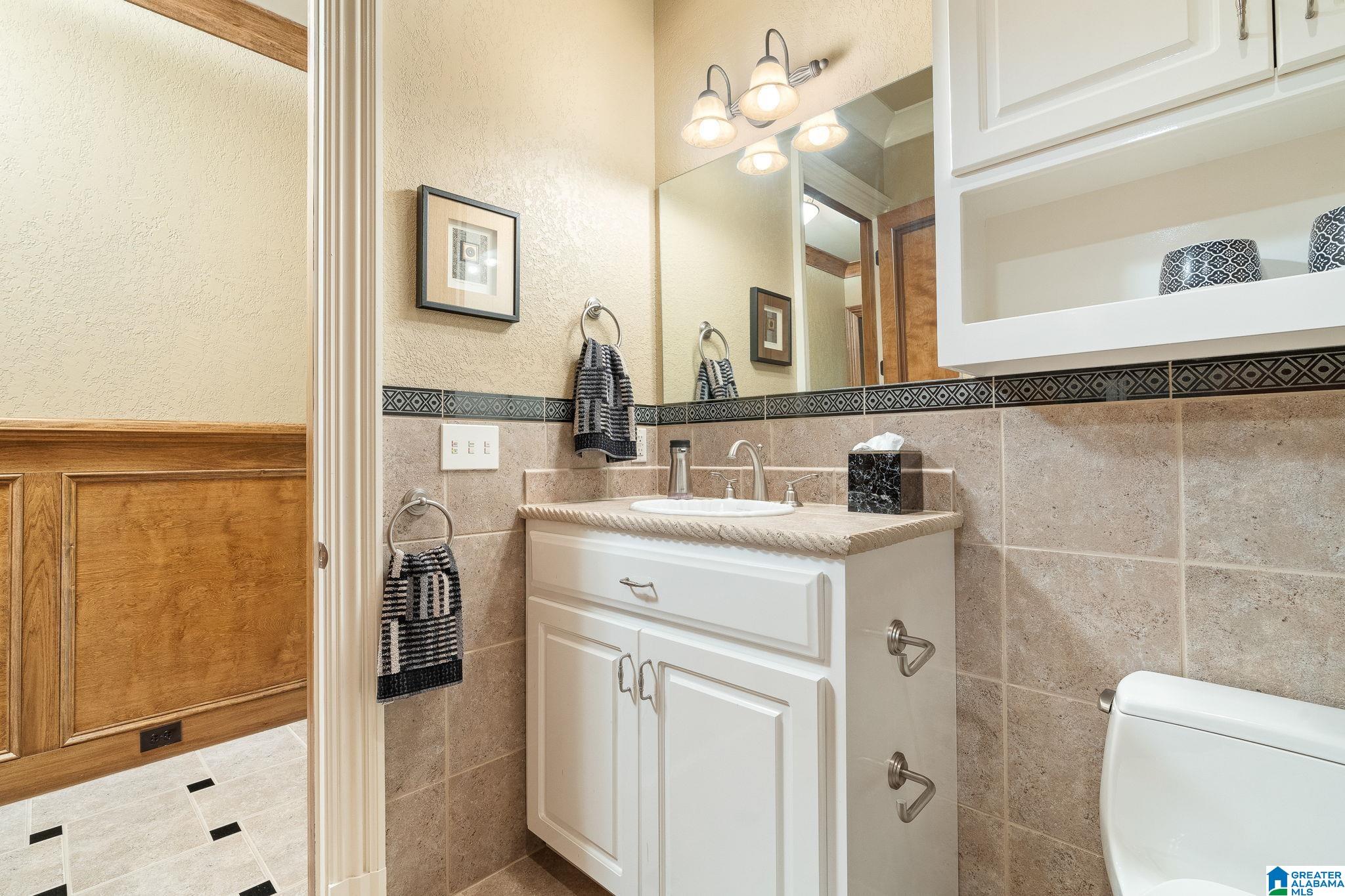 487 SPRING VALLEY DRIVE