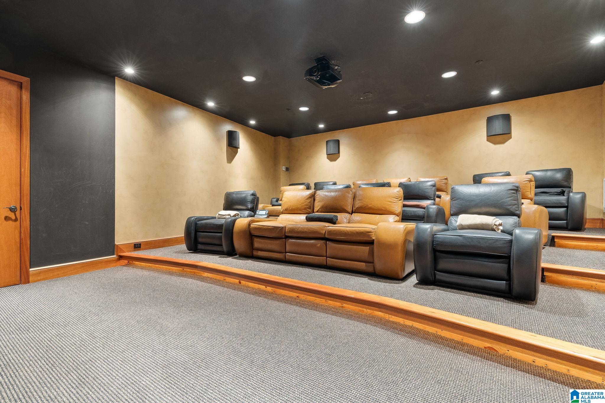 487 SPRING VALLEY DRIVE