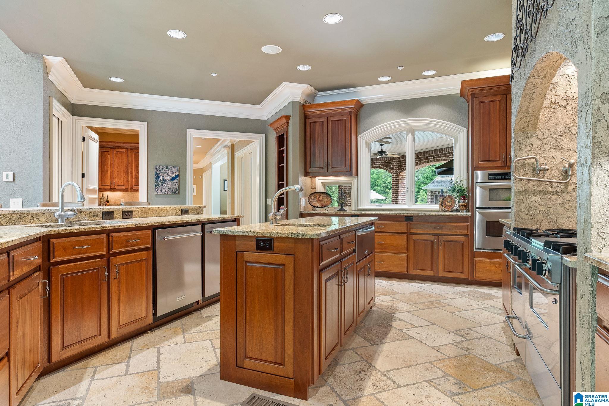 487 SPRING VALLEY DRIVE