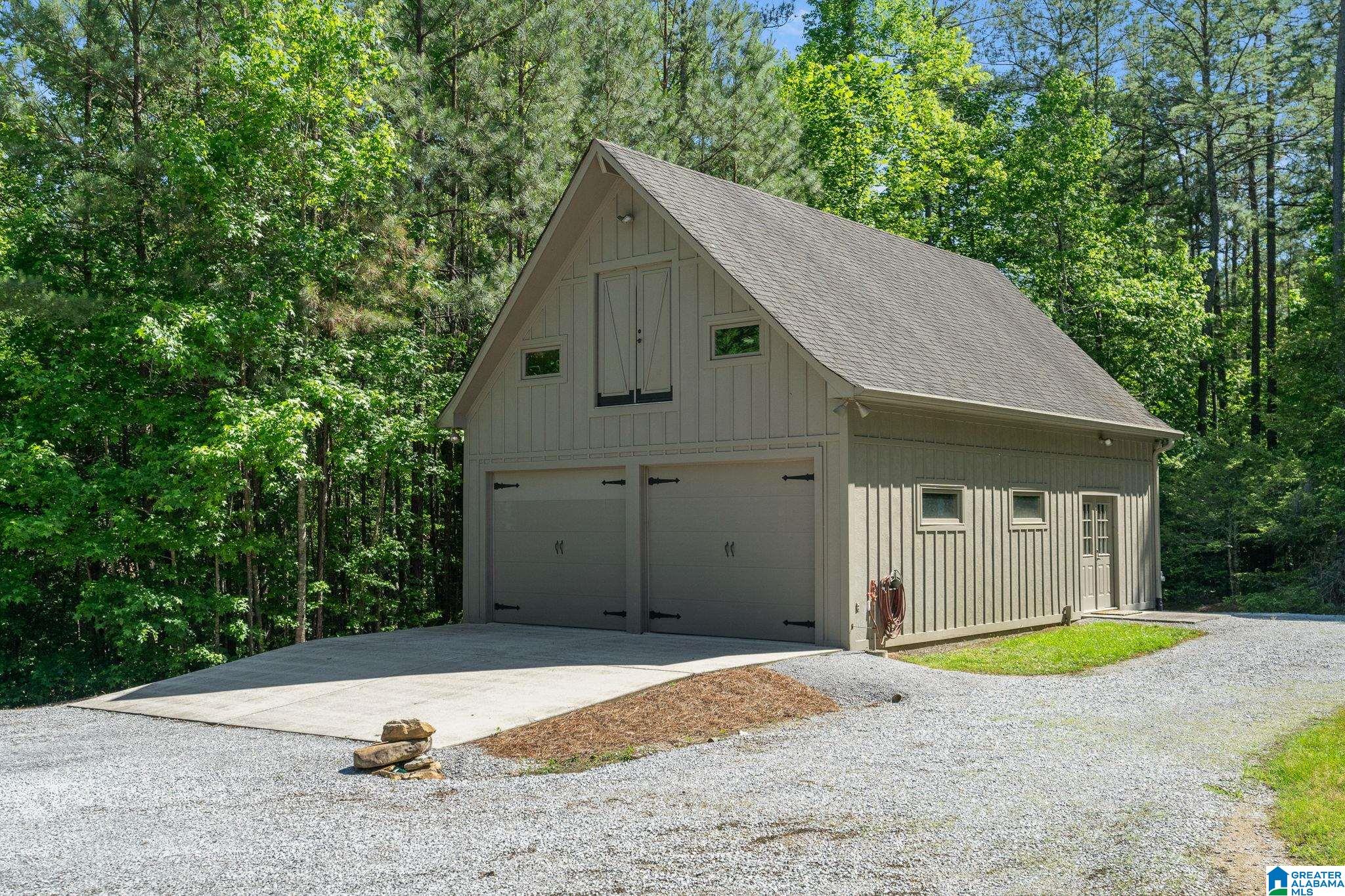 487 SPRING VALLEY DRIVE