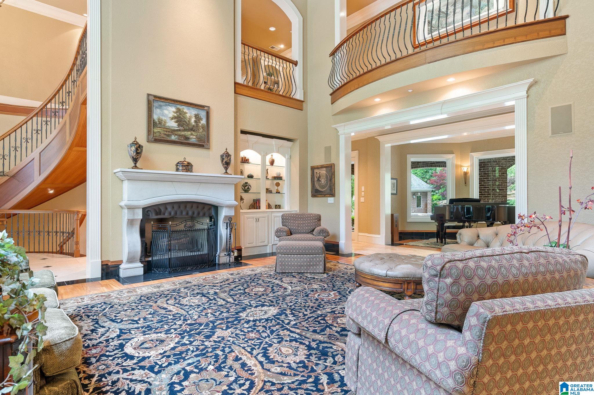 487 SPRING VALLEY DRIVE