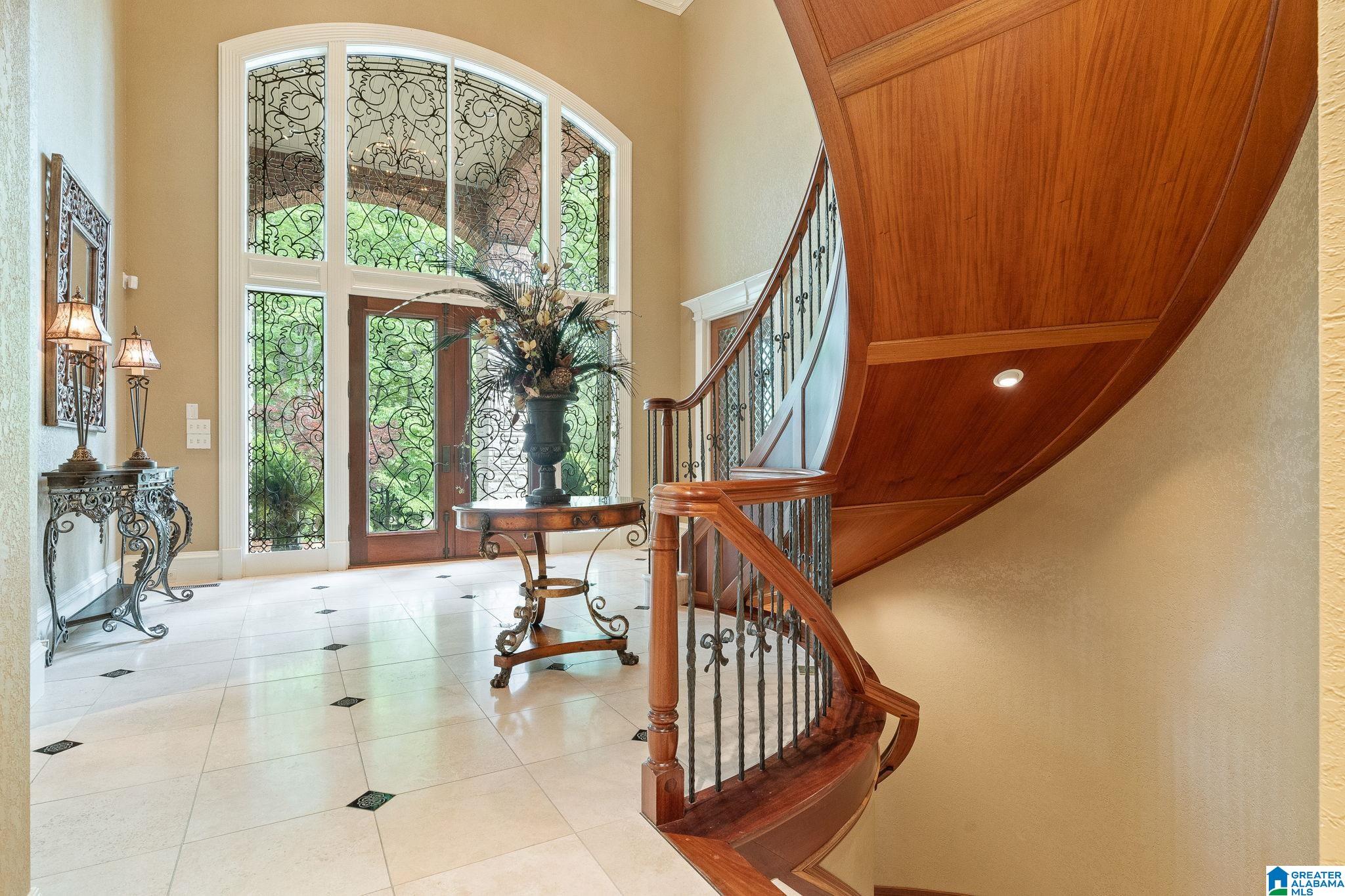 487 SPRING VALLEY DRIVE