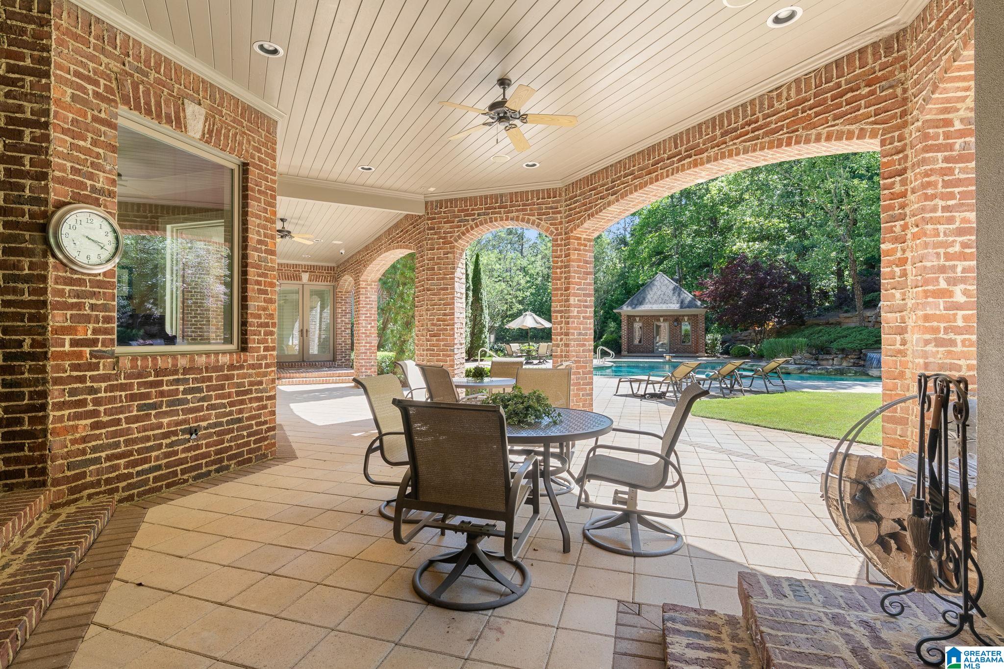 487 SPRING VALLEY DRIVE