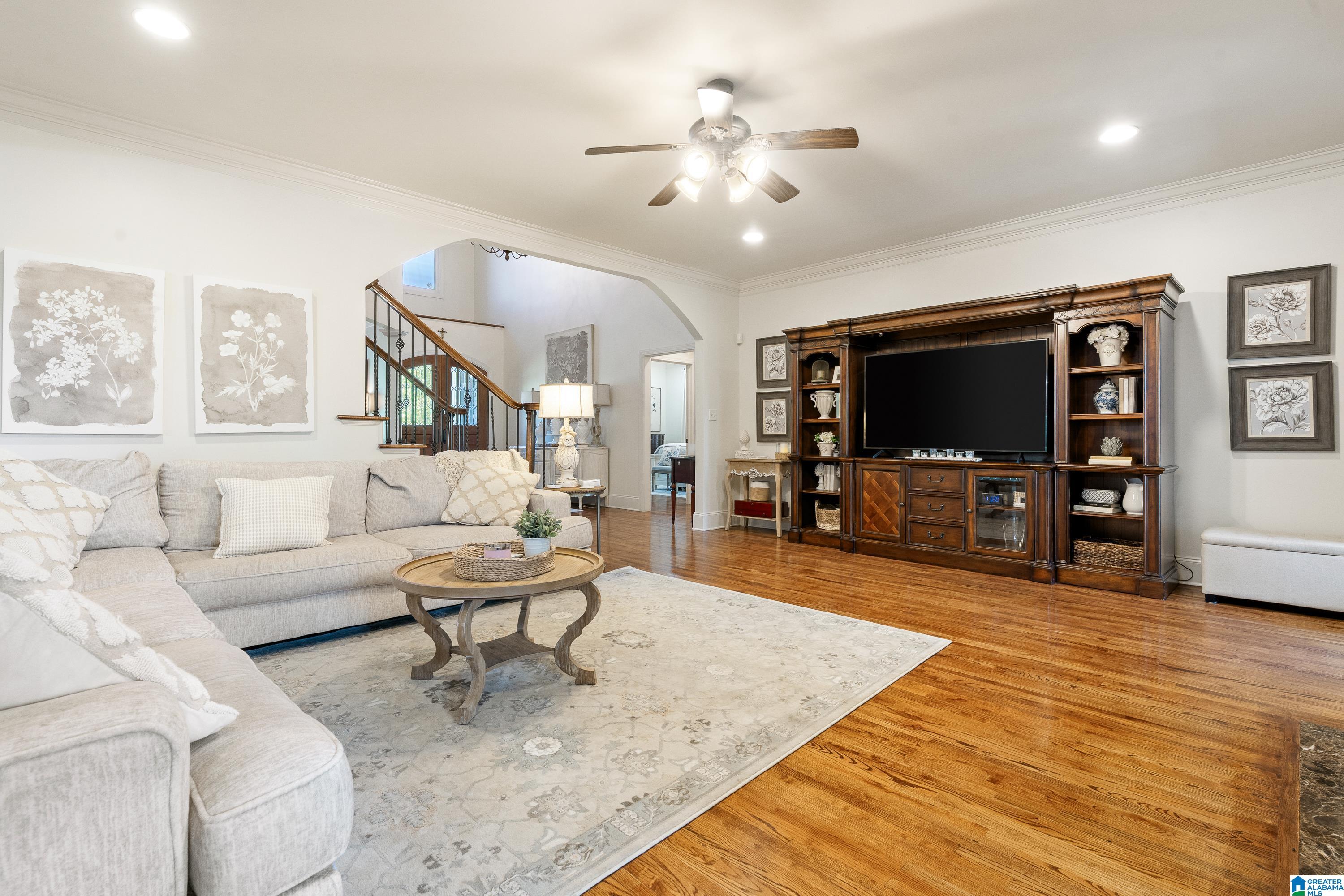 5306 SOUTHCREST COVE