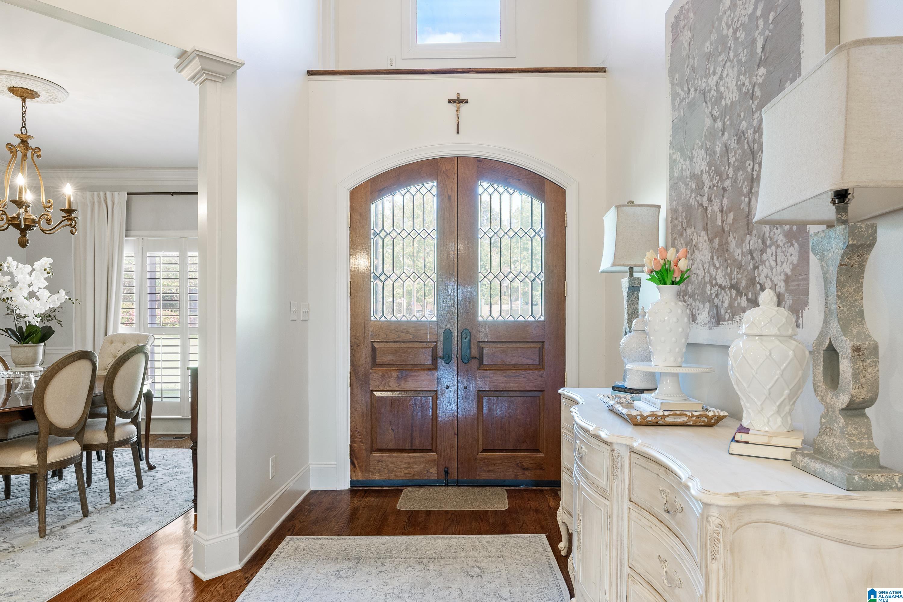 5306 SOUTHCREST COVE
