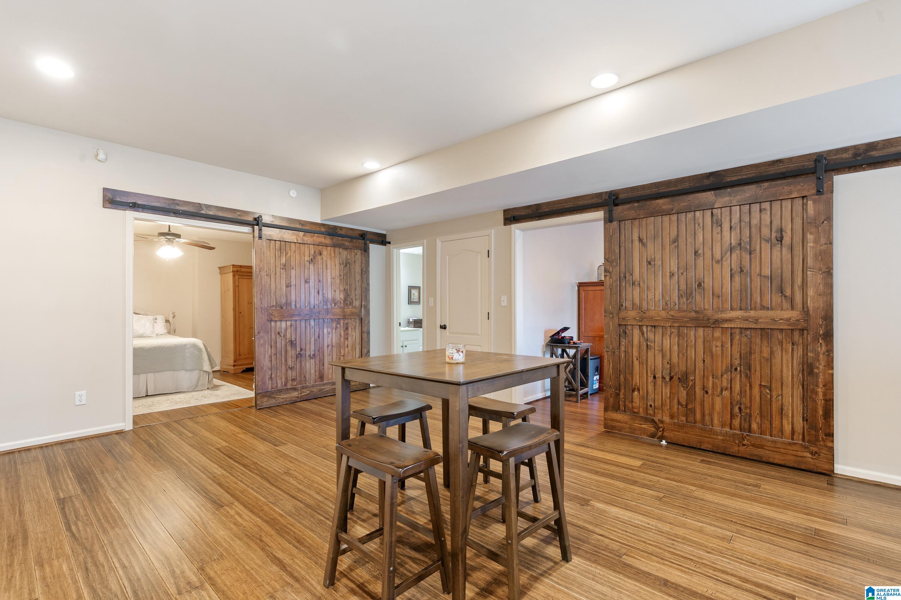 5306 SOUTHCREST COVE