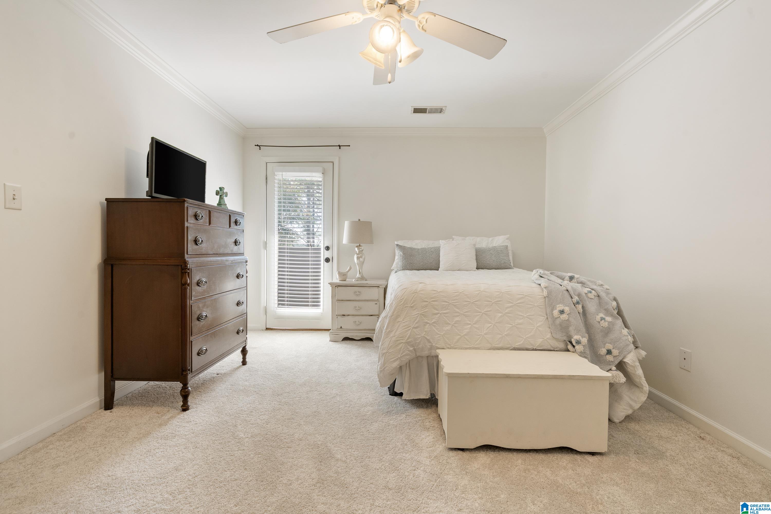5306 SOUTHCREST COVE