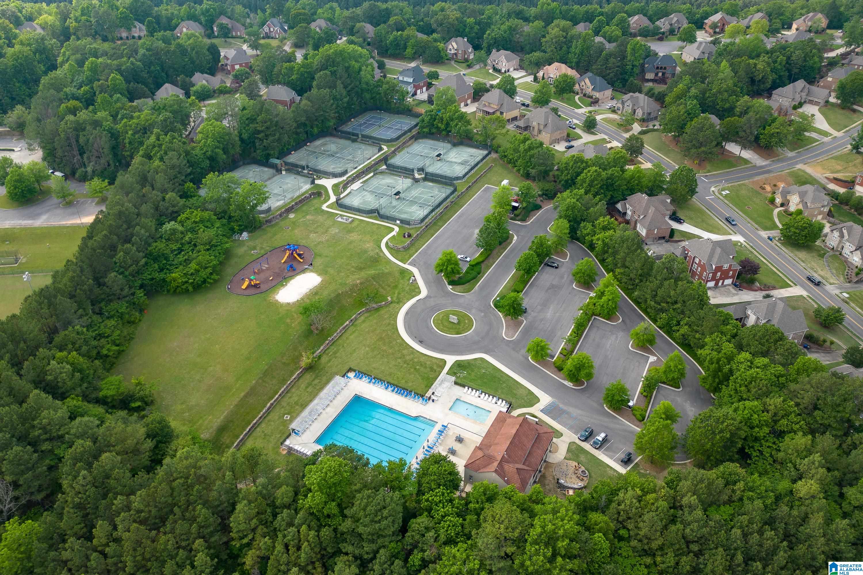 5306 SOUTHCREST COVE
