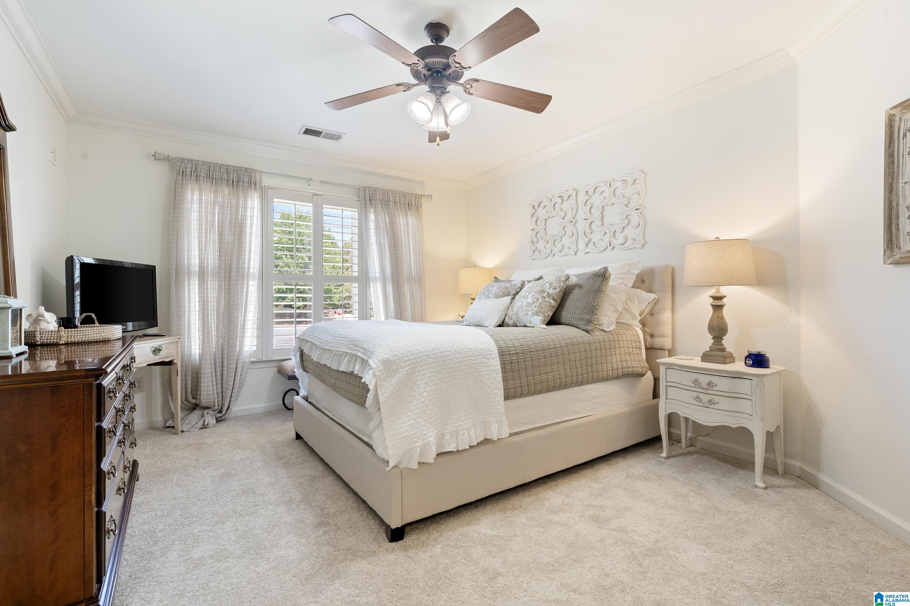 5306 SOUTHCREST COVE