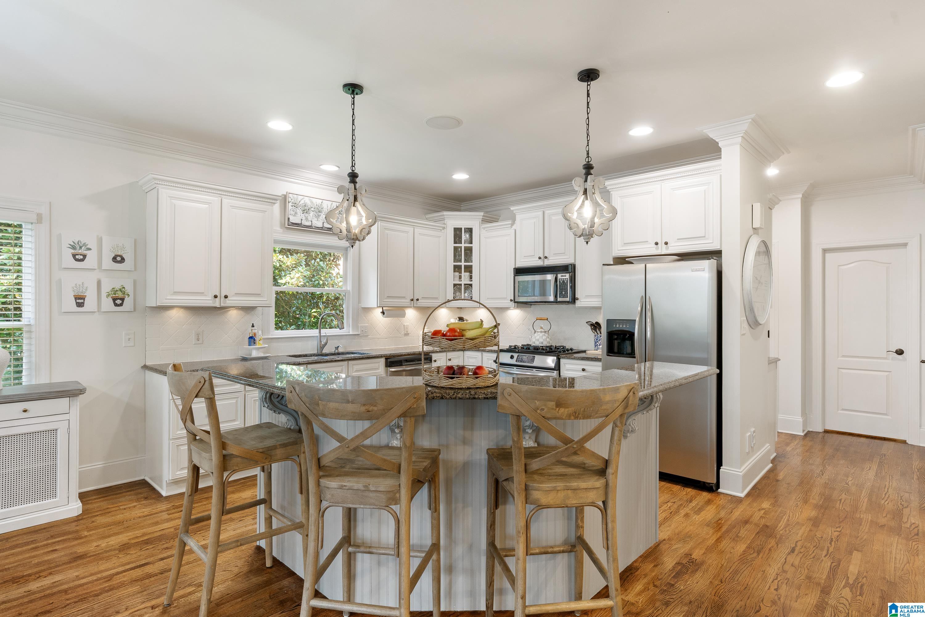 5306 SOUTHCREST COVE