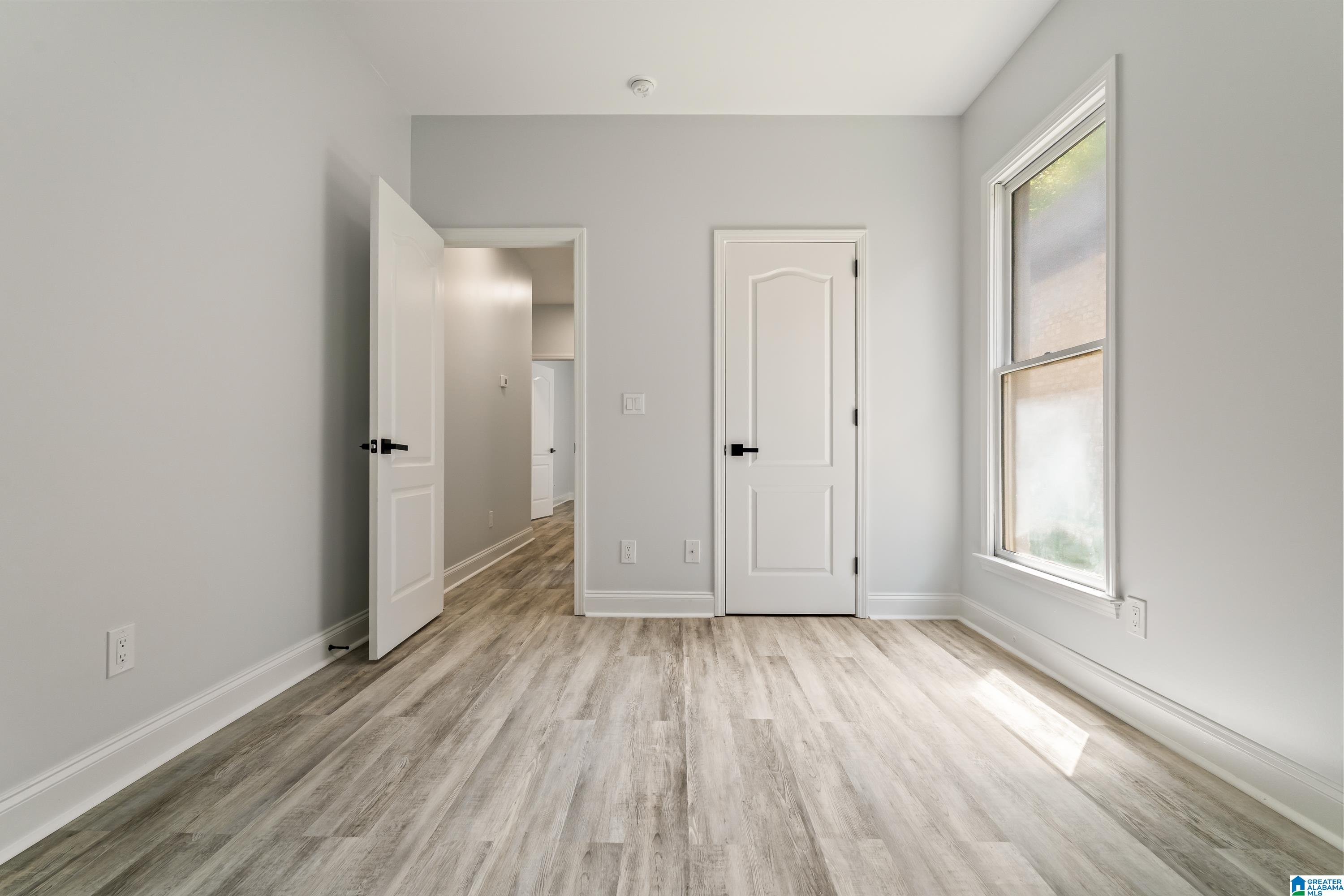 5536 PARK SIDE CIRCLE