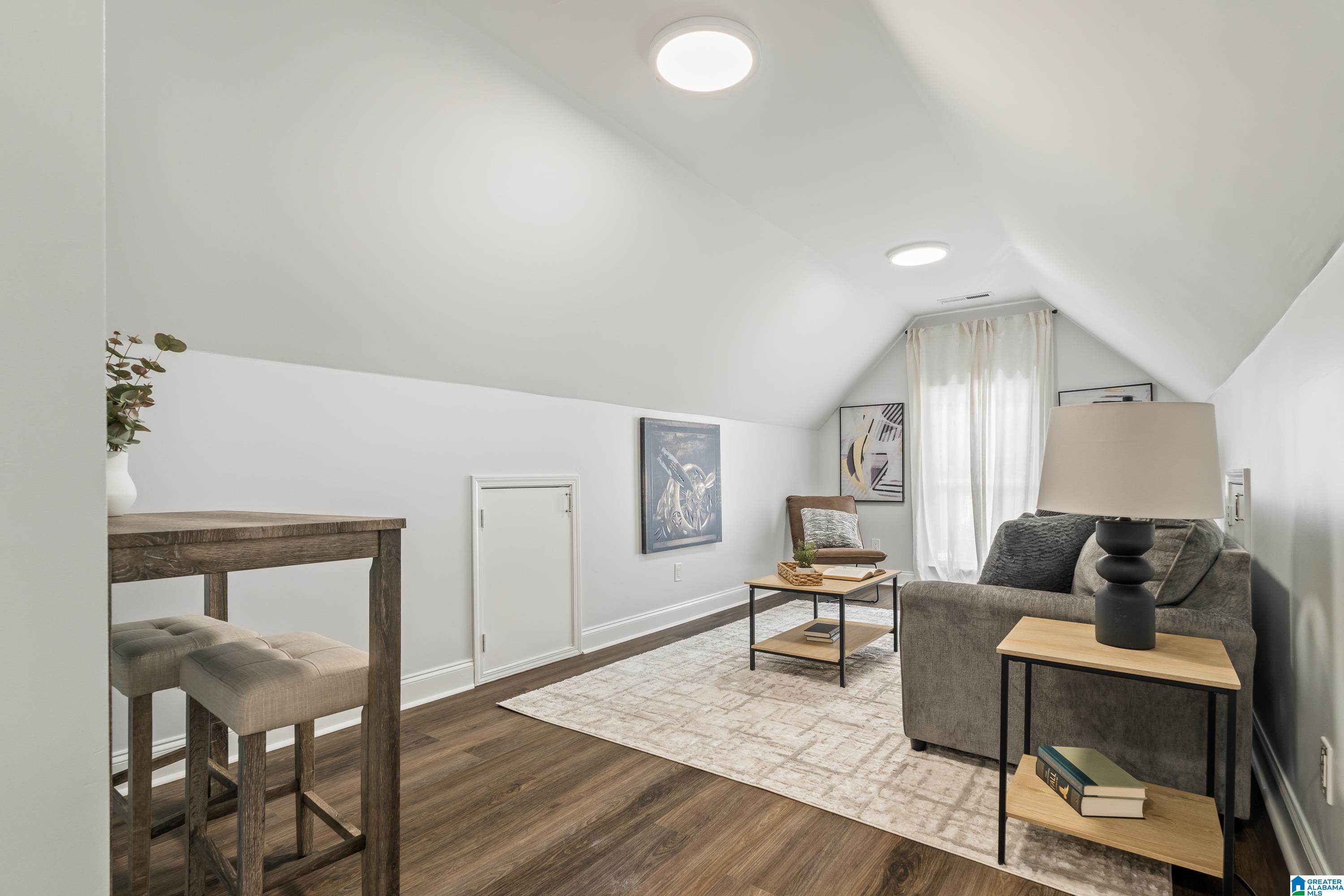 5536 PARK SIDE CIRCLE