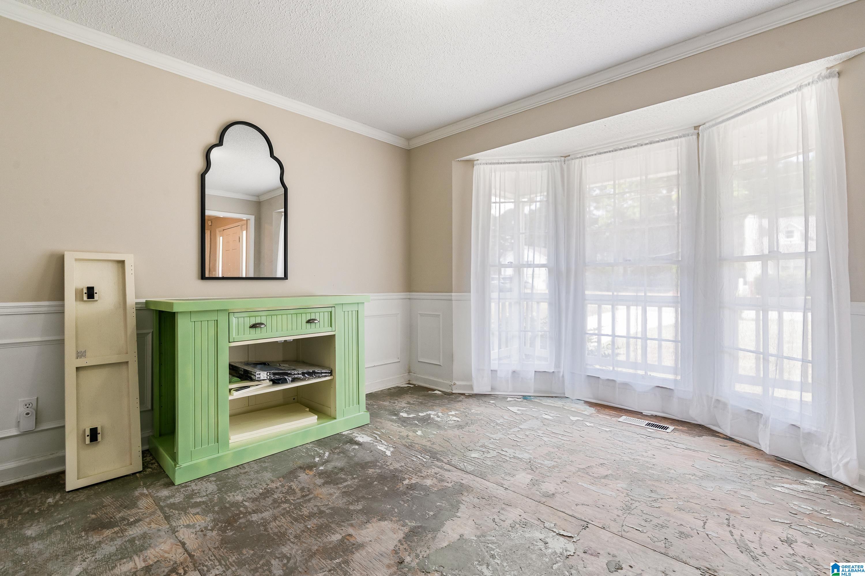 1324 WILLOW CREEK PLACE