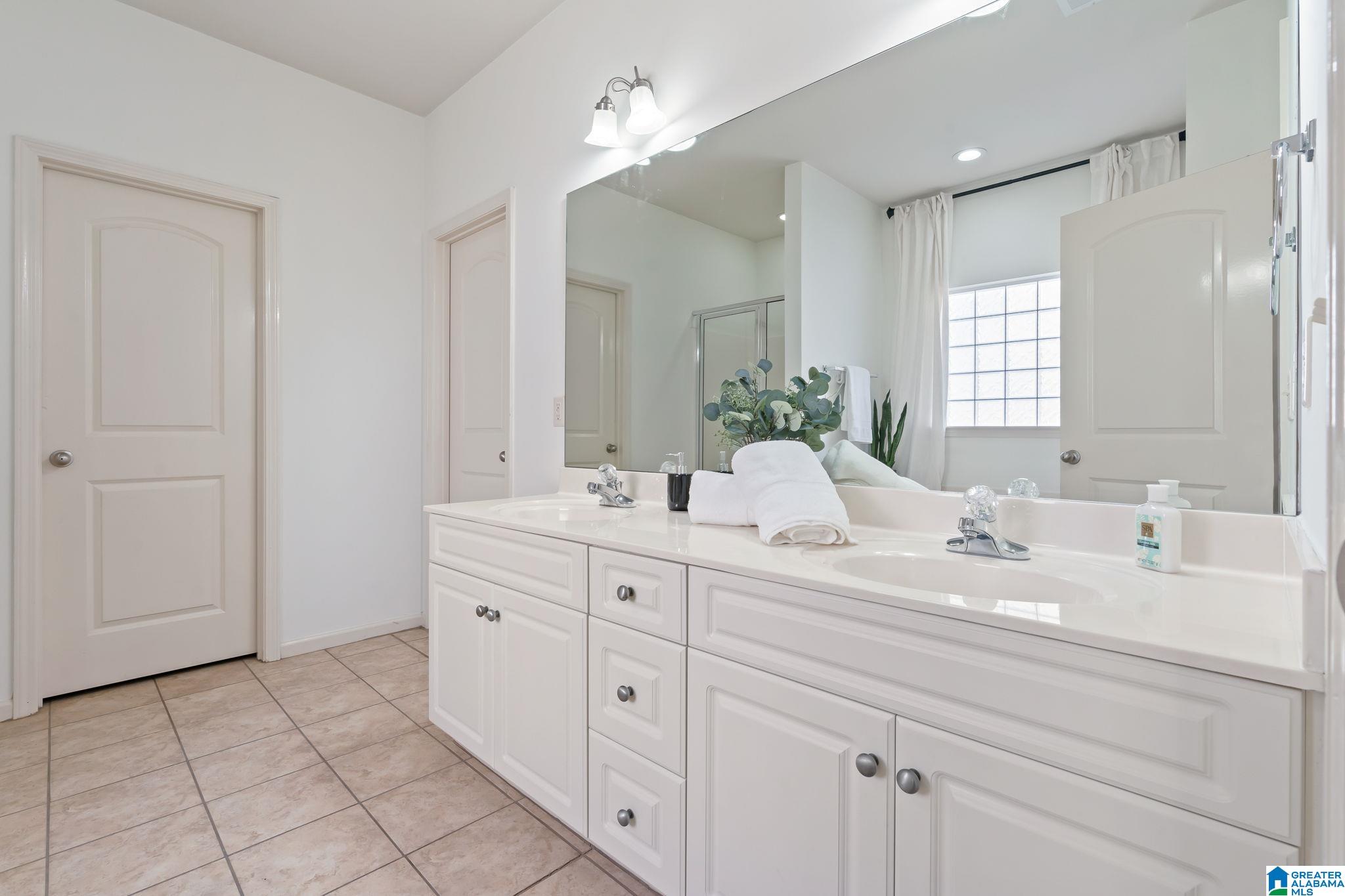 4007 VERBENA DRIVE