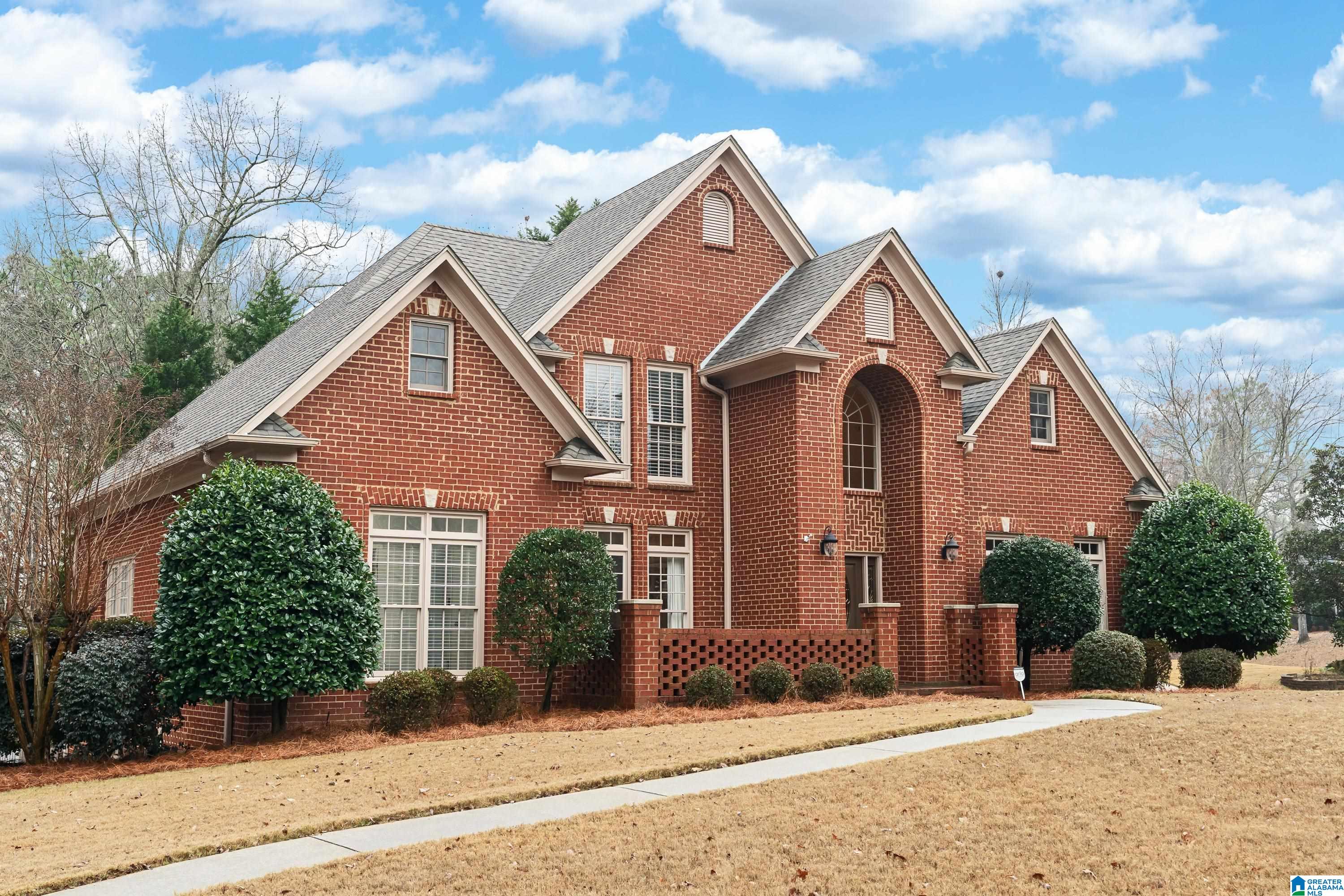 5601 LAKE CYRUS WAY